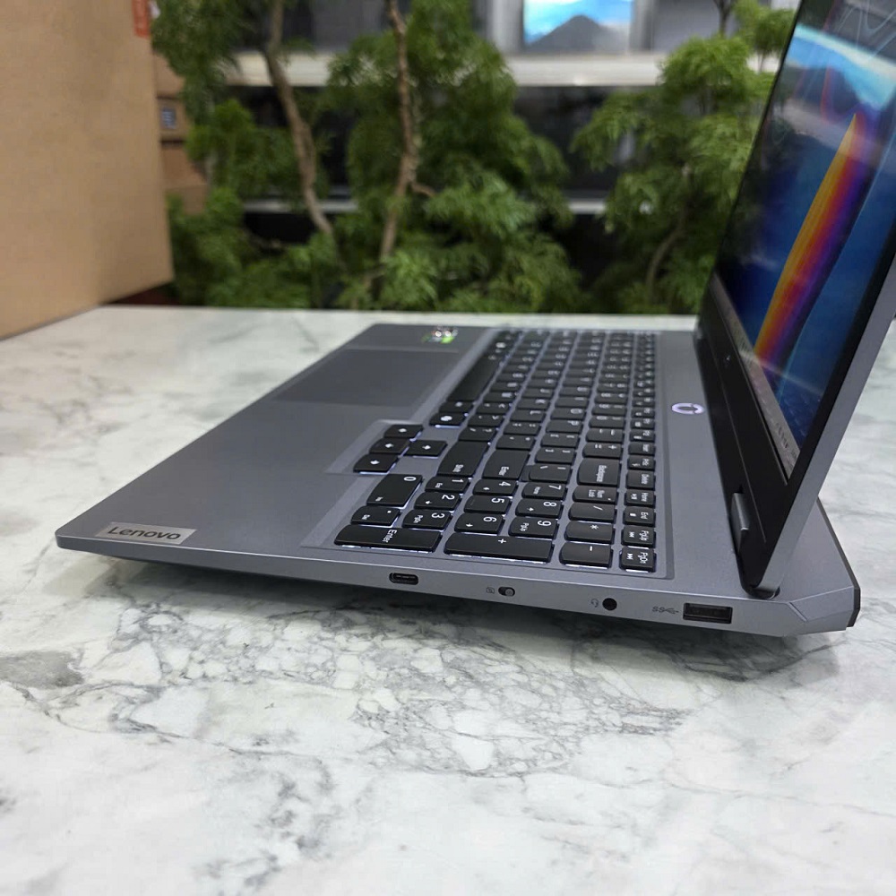 Lenovo Gaming LOQ 15ARP9 RYZEN 5 7235HS RAM 12GB SSD 512GB RTX 4050 6GB MÀN HÌNH : 15.6 Inch IPS 144Hz 100% sRGB