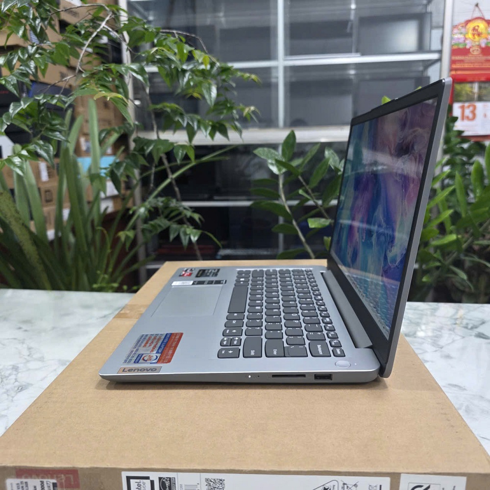LENOVO IdeaPad 1 14ALC7 (82R30077VN) RYZEN 7-5700U RAM 16GB SSD 512GB MÀN HÌNH : 14"IPS
