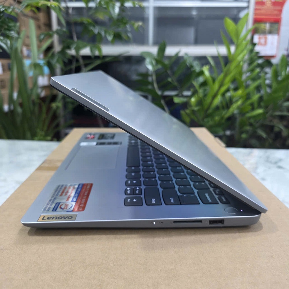 LENOVO IdeaPad 1 14ALC7 (82R30077VN) RYZEN 7-5700U RAM 16GB SSD 512GB MÀN HÌNH : 14"IPS