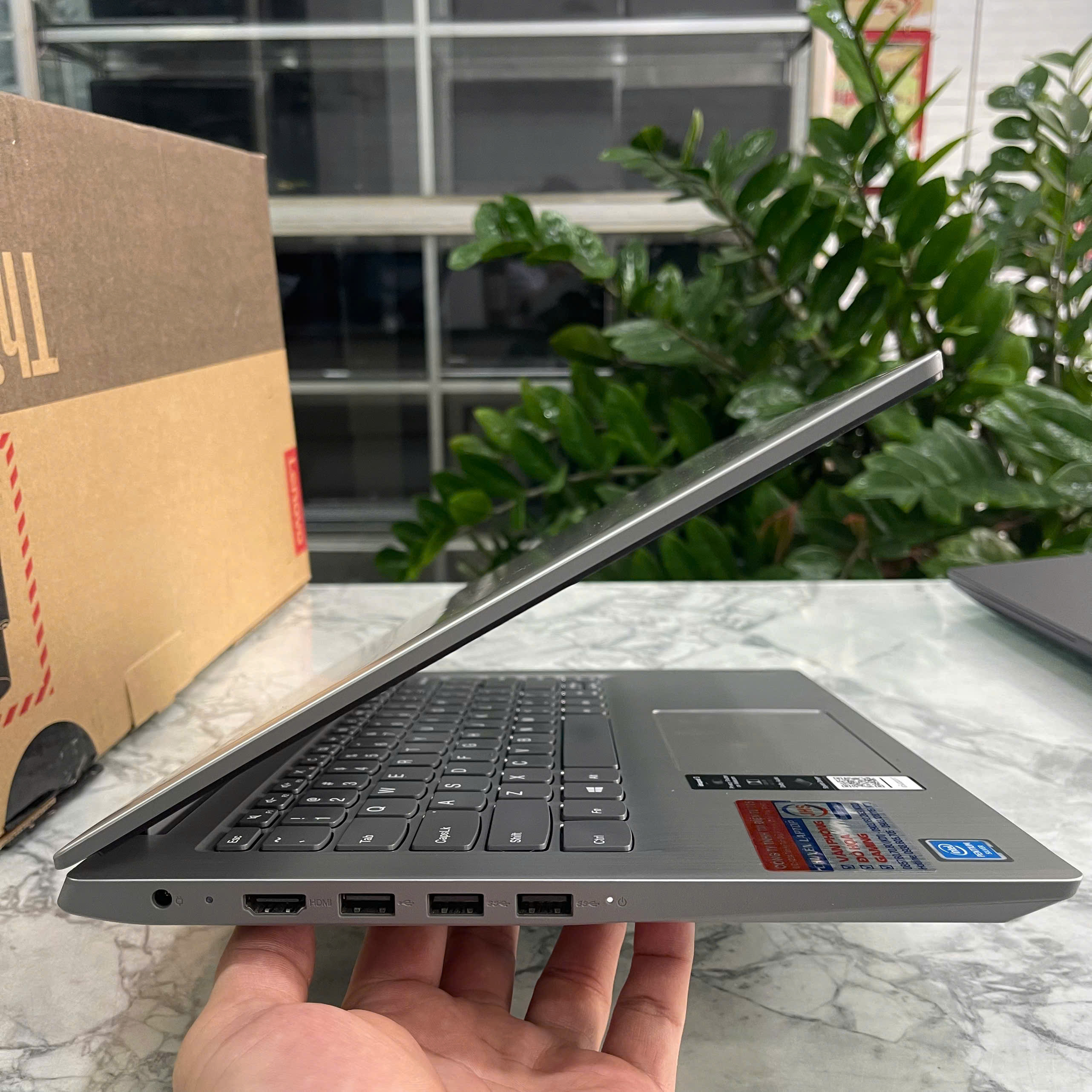 Lenovo IdeaPad 3 14IGL05 2021 N5030 Máy LikeNew 