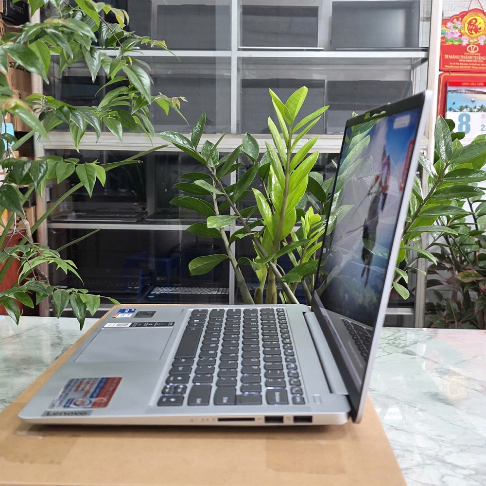 LENOVO Ideapad 5 Pro 14IAP7 CORE I7 1260P RAM 16GB SSD 512GB MÀN HÌNH : 14 Inch QHD 2.8K 90Hz