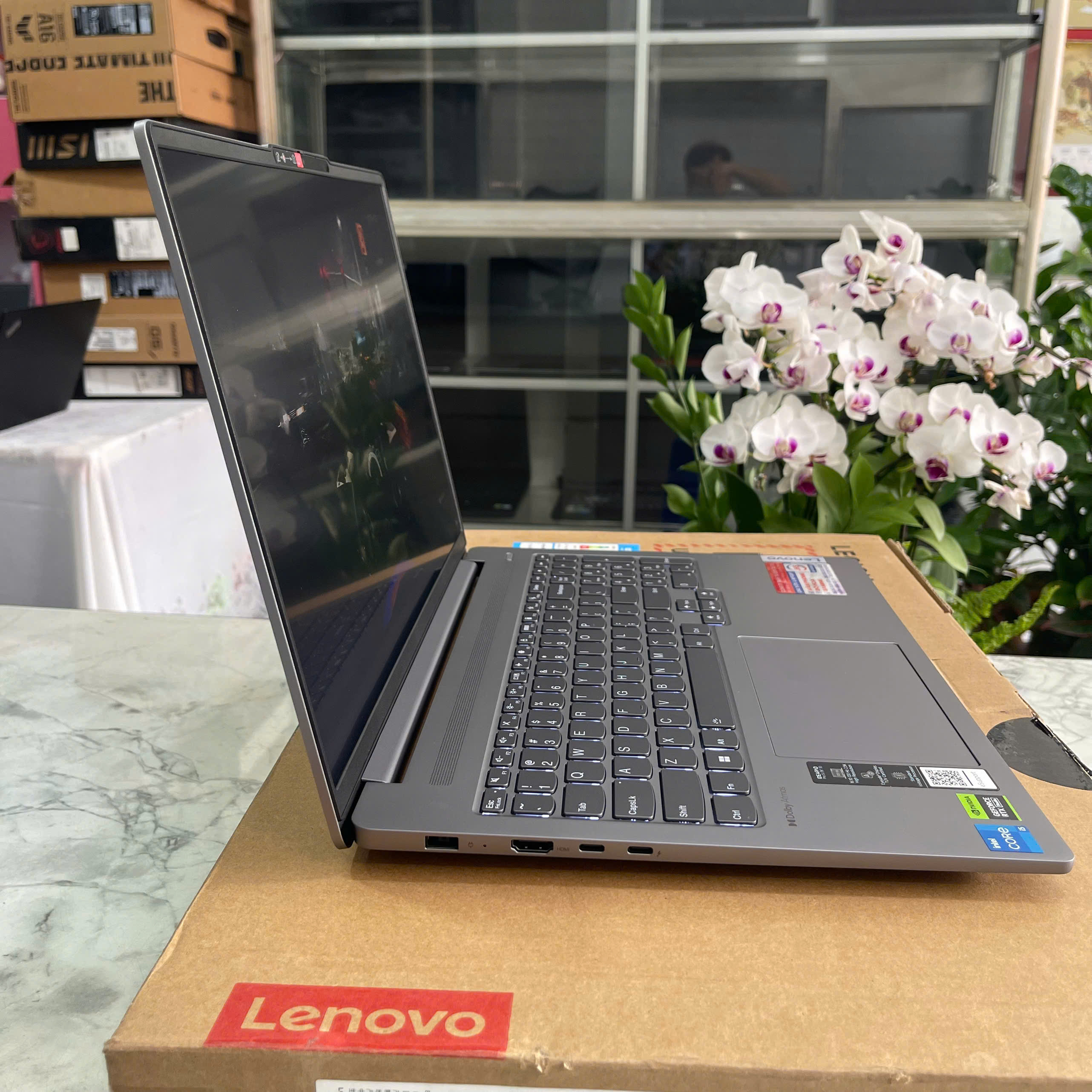 Lenovo Ideapad 5 Pro 16IRH8  Máy LikeNew-Còn Bảo Hành Hãng  Core I5-13500H RAM 16Gb SSD 1.000GB RTX 3050 6GB MÀN HÌNH :  16 Inch 2.5K 120Hz