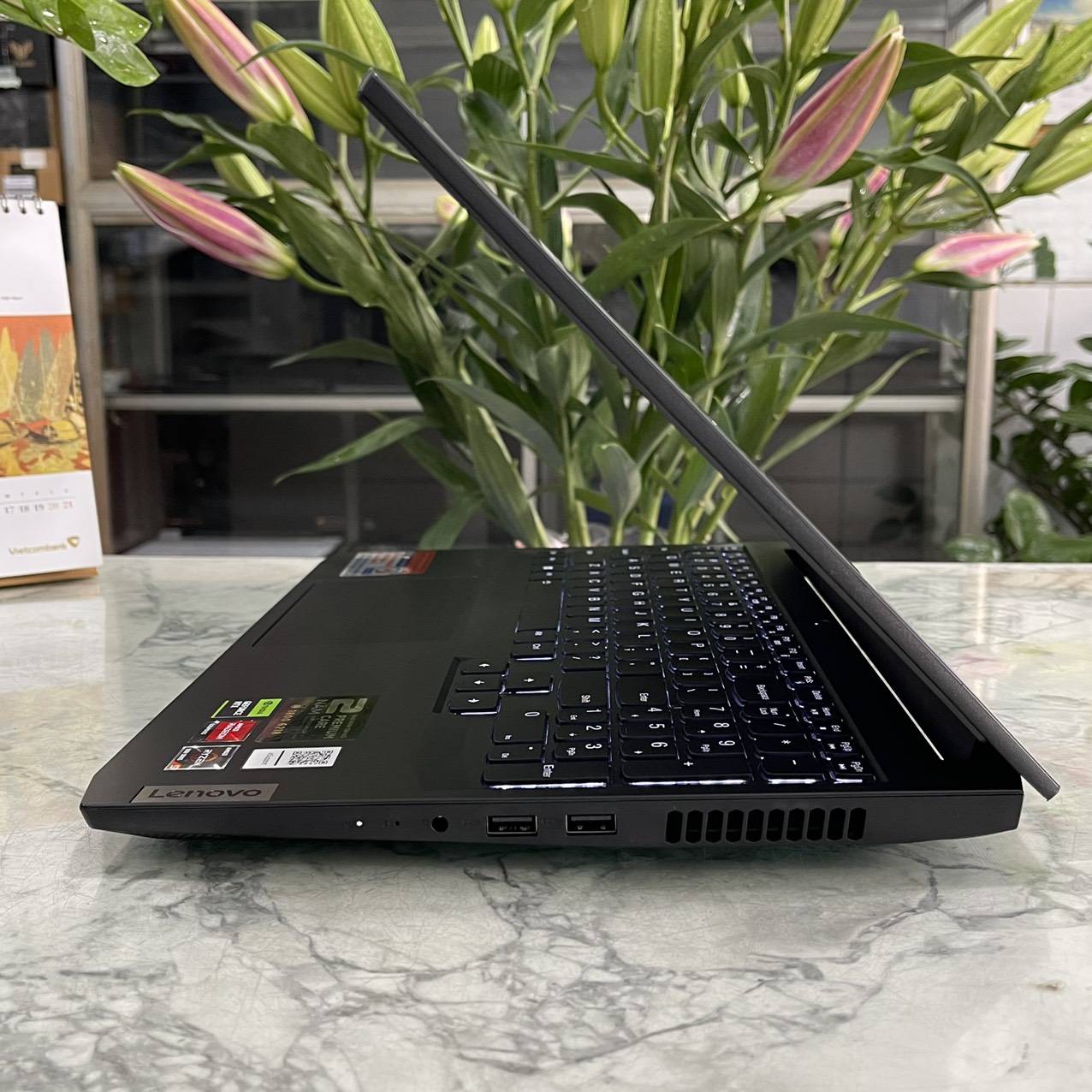 Lenovo Ideapad Gaming 3-15ACH6( Máy LikeNew , Bảo Hành Hãng ) Ryzen 5 5500H Ram 8gb Ssd 512gb VGA RTX 2050 4GB Màn 15,6" Fhd (1920x1080) IPS  144Hz