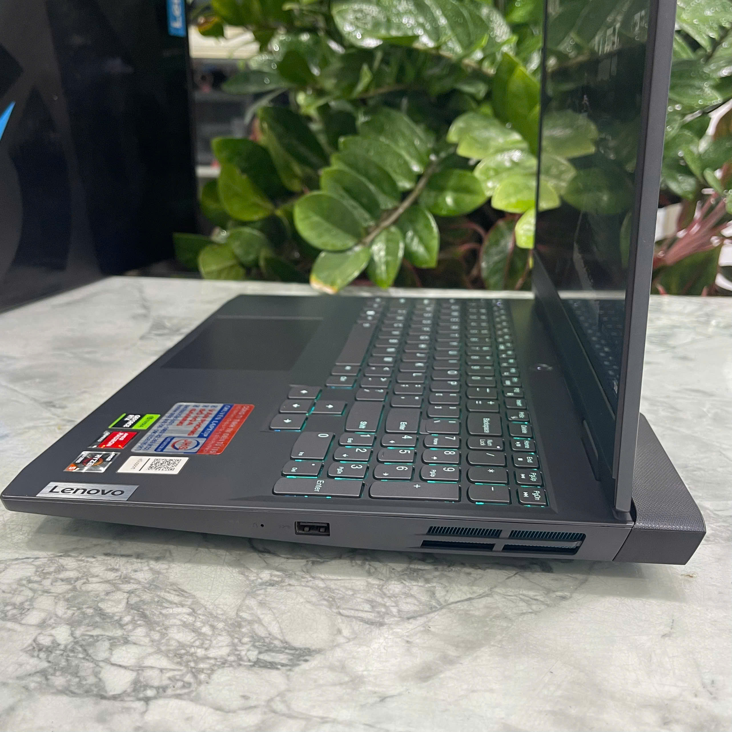 Lenovo IdeaPad Gaming 3 15ARH7 Máy LikeNew (BẢO HÀNH HÃNG) Ryzen 5 5600H Ram 16GB  Ssd 512gb VGA RTX3050 (4GB GDDR6) Màn 15,6" Fhd (1920x1080) IPS  120Hz
