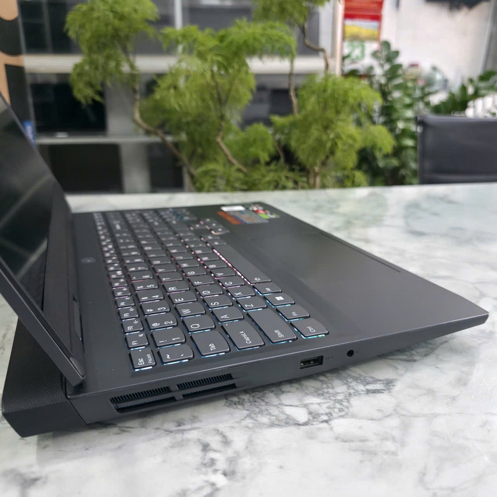 Lenovo IdeaPad Gaming 3 15ARH7 (Máy LikeNew) RYZEN 5 5600H RAM 16GB SSD 512GB RTX3050 (4GB GDDR6) MÀN HÌNH : 15,6" FHD IPS 120Hz