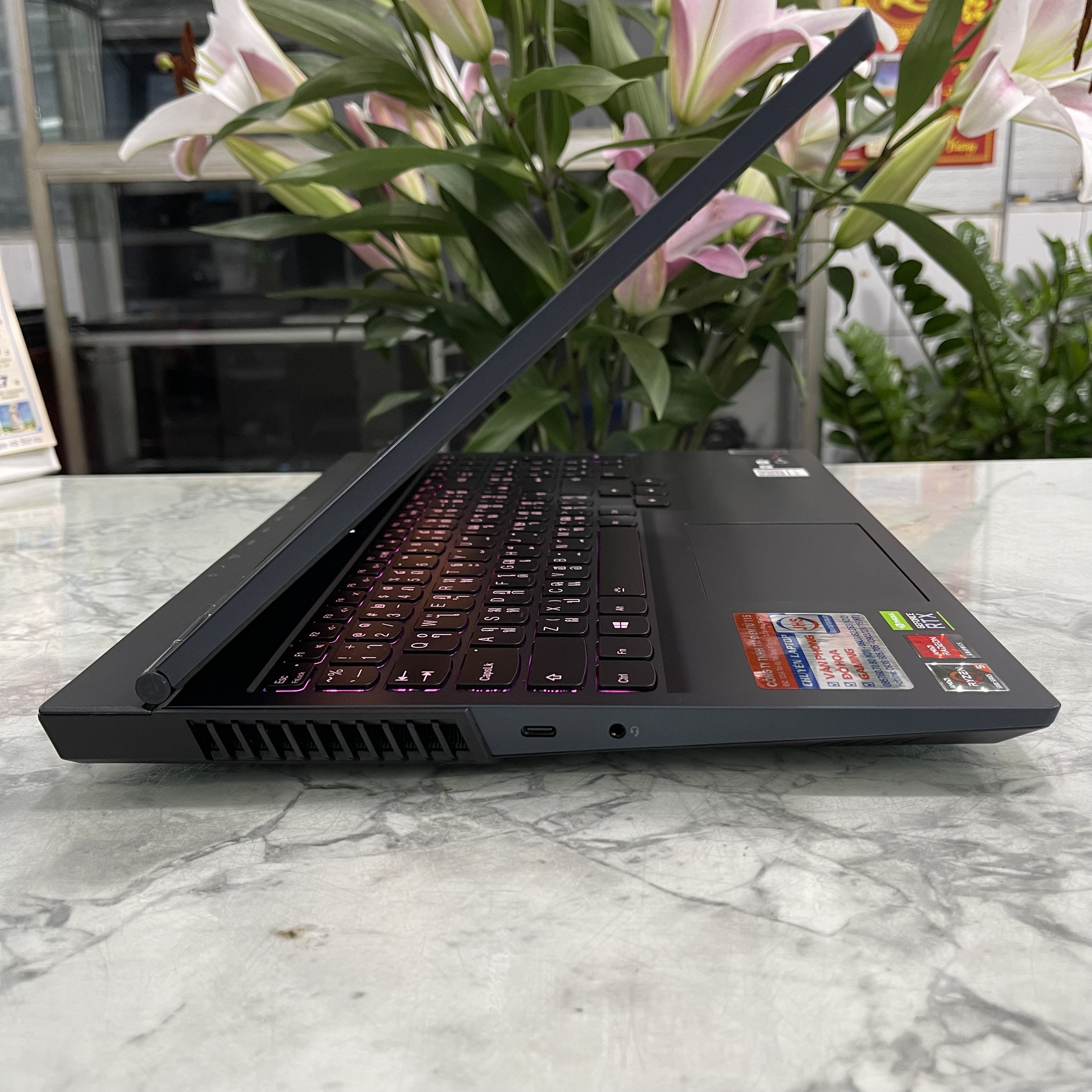 Lenovo Legion 5 15ACH6H (82JU007LTA) Ryzen 5 5600H Ram 16gb Ssd 512gb Card RTX 3060 6GB  Màn Hình 15.6 inch Fhd 165Hz