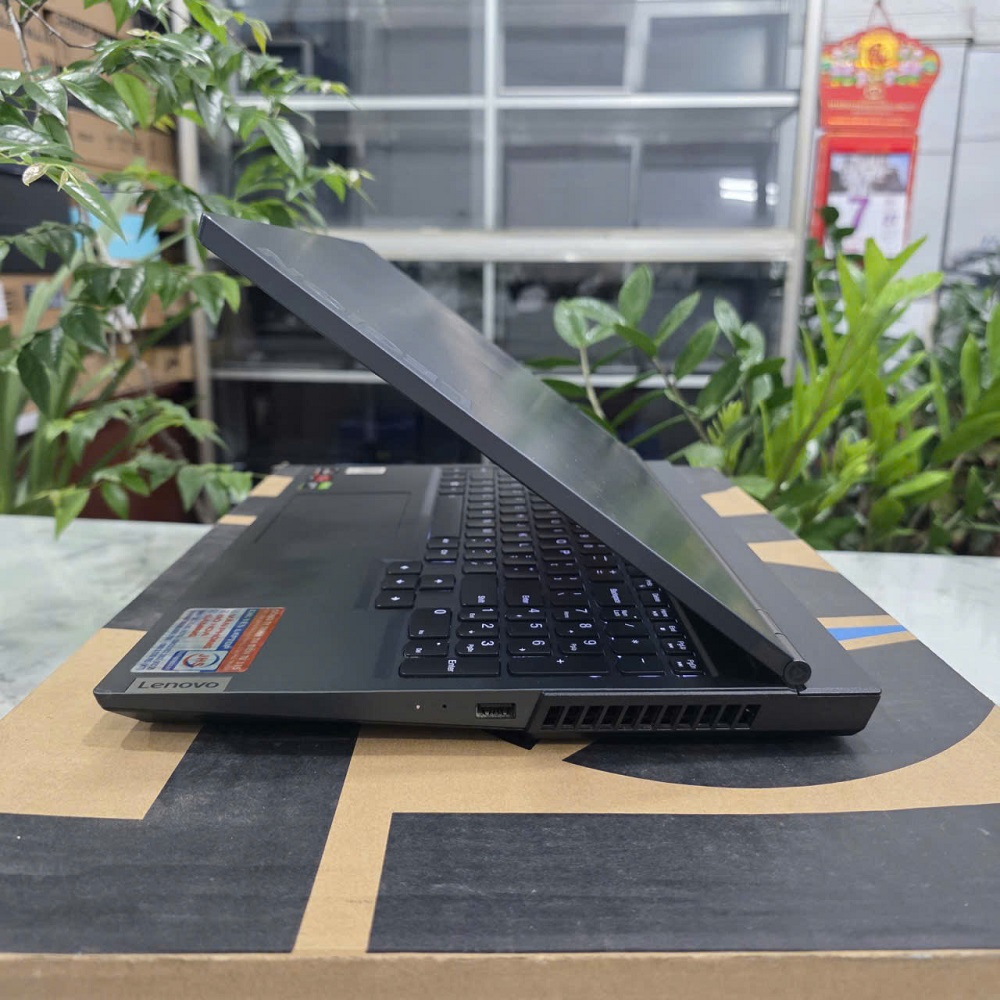 LENOVO LEGION 5 15ARH05 RYZEN 7 - 4800H RAM 16GB SSD 256GB VÀ 1.000GB HDD GTX 1660 Ti 6GB GDDR6 MÀN HÌNH : 15.6 IPS 144Hz