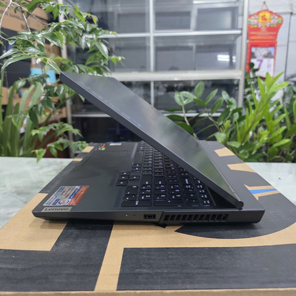 LENOVO LEGION 5 15ARH05 RYZEN 7 - 4800H RAM 16GB SSD 256GB VÀ 1.000GB HDD GTX 1660 Ti 6GB GDDR6 MÀN HÌNH : 15.6 IPS 144Hz