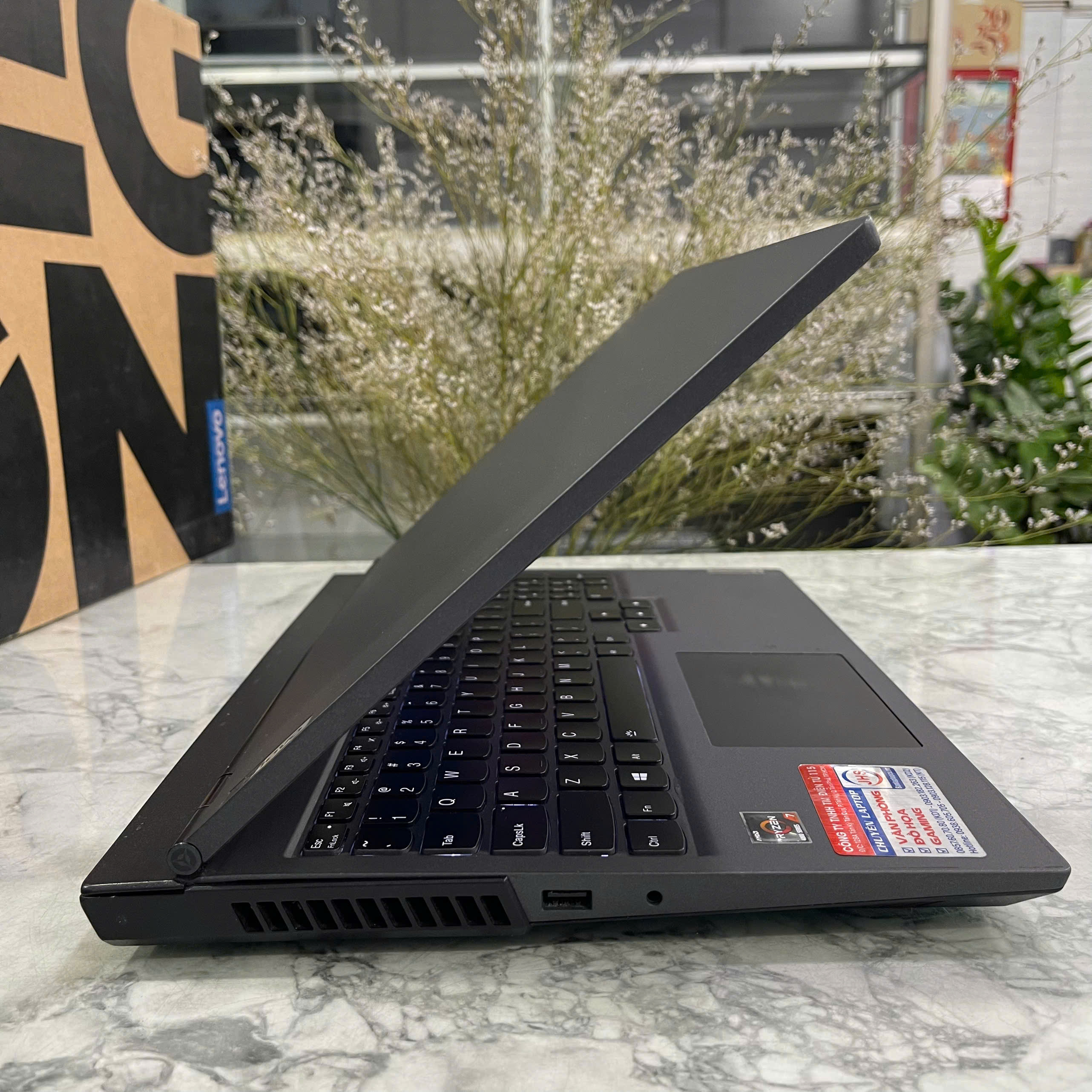 Lenovo Legion 5 15ARH05 Ryzen 7 4800H Ram 16Gb Ssd 512Gb  VGA GTX 1650Ti (4GB GDDR6) Màn Hình 15.6 Inch Fhd IPS 120Hz 100% sRGB