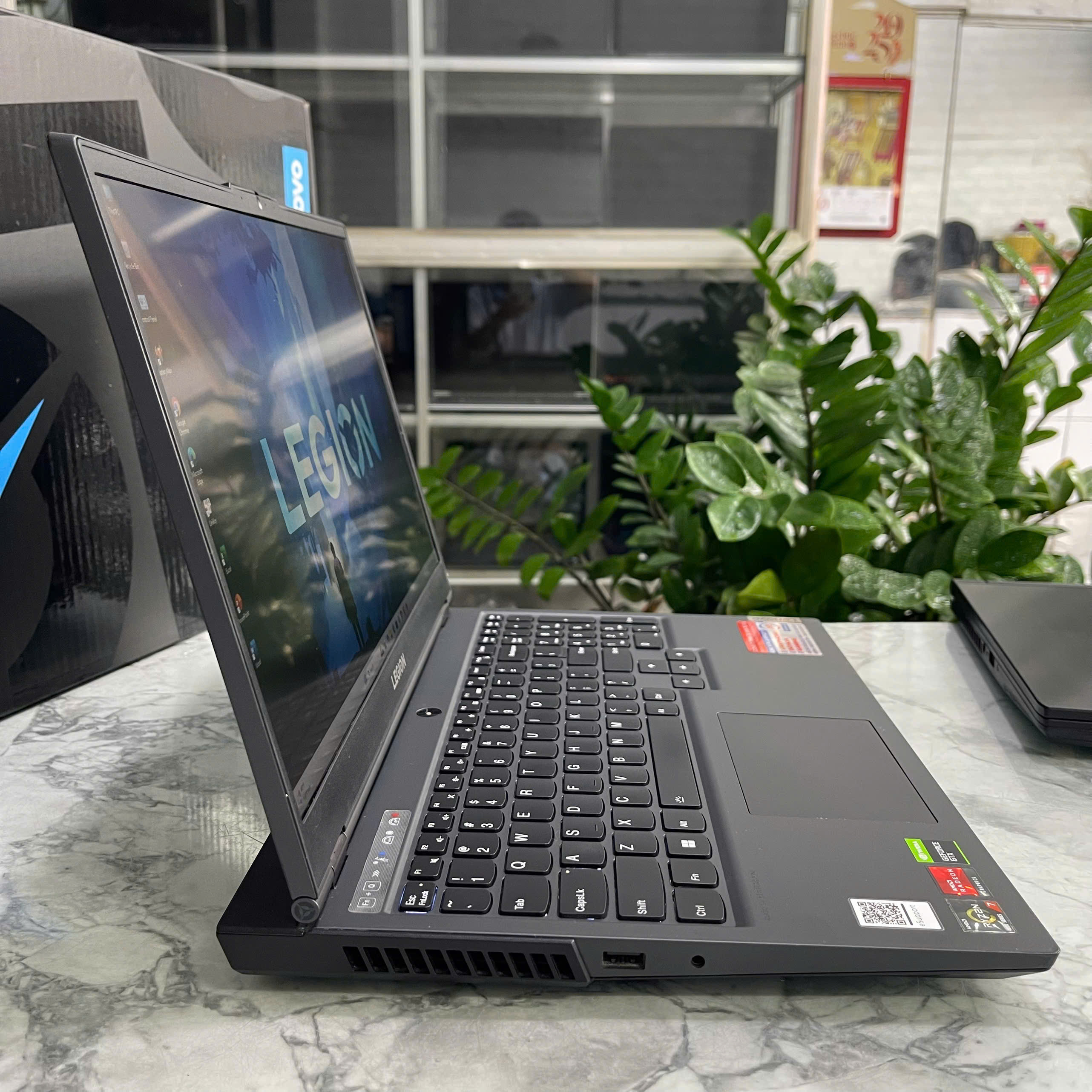 Lenovo Legion 5 15ARH05H Máy LikeNew Ryzen 7 4800H Ram 16gb Ssd 512gb GTX 1660 Ti 6GB Màn Hình 15.6''Inch IPS 144Hz