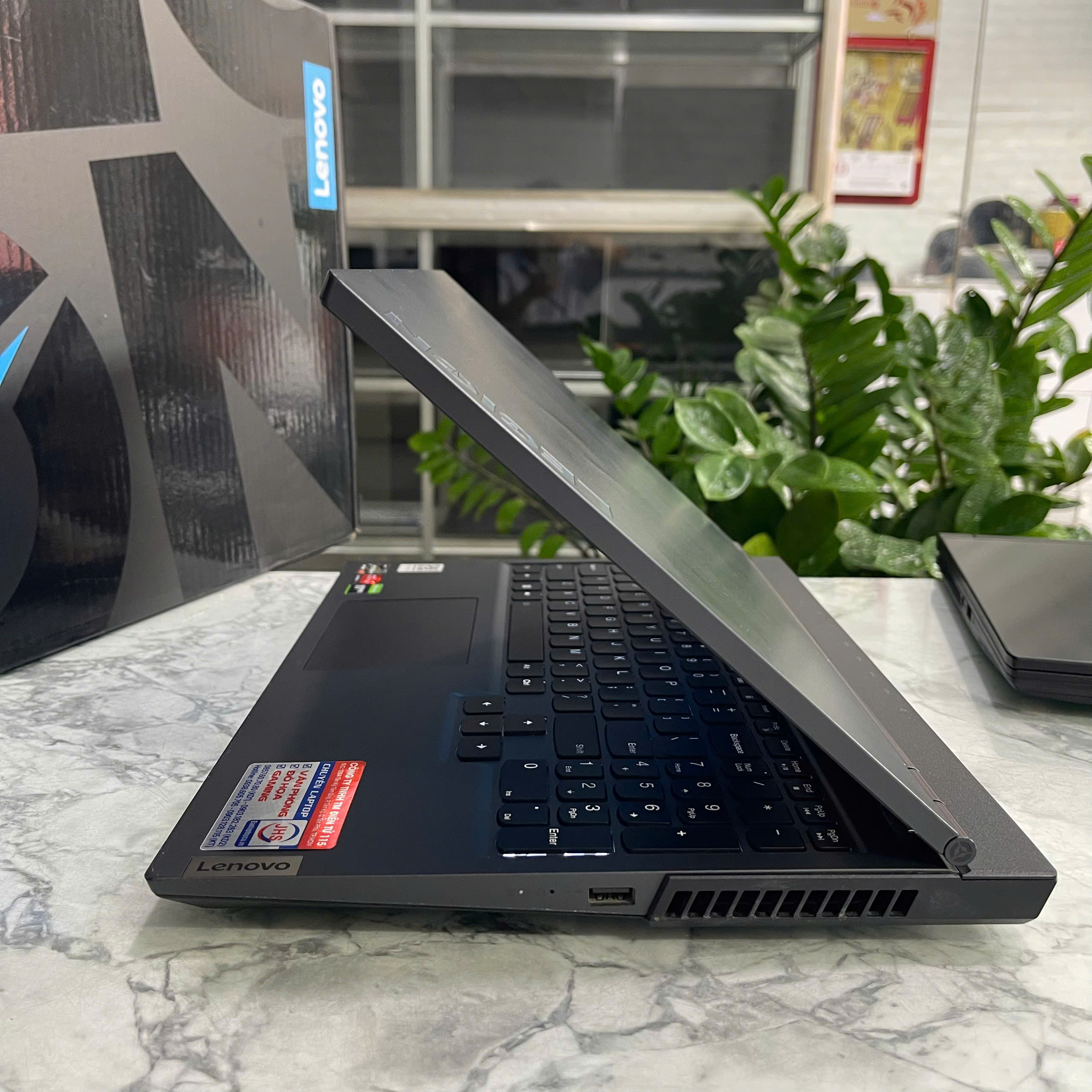 Lenovo Legion 5 15ARH05H Máy LikeNew Ryzen 7 4800H Ram 16gb Ssd 512gb GTX 1660 Ti 6GB Màn Hình 15.6''Inch IPS 144Hz