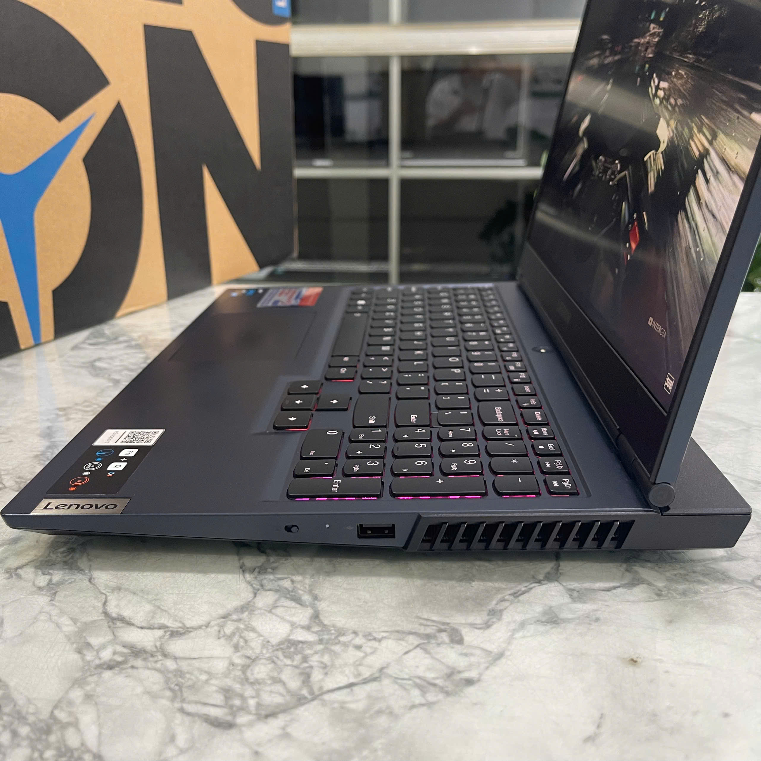 Lenovo Legion 5 15ITH6 Máy LikeNew  Core i7-11800H RAM 16GB/ SSD 512gb/ NVIDIA RTX 3050 Ti 4GB Màn Hình 15.6''Inch IPS 165Hz