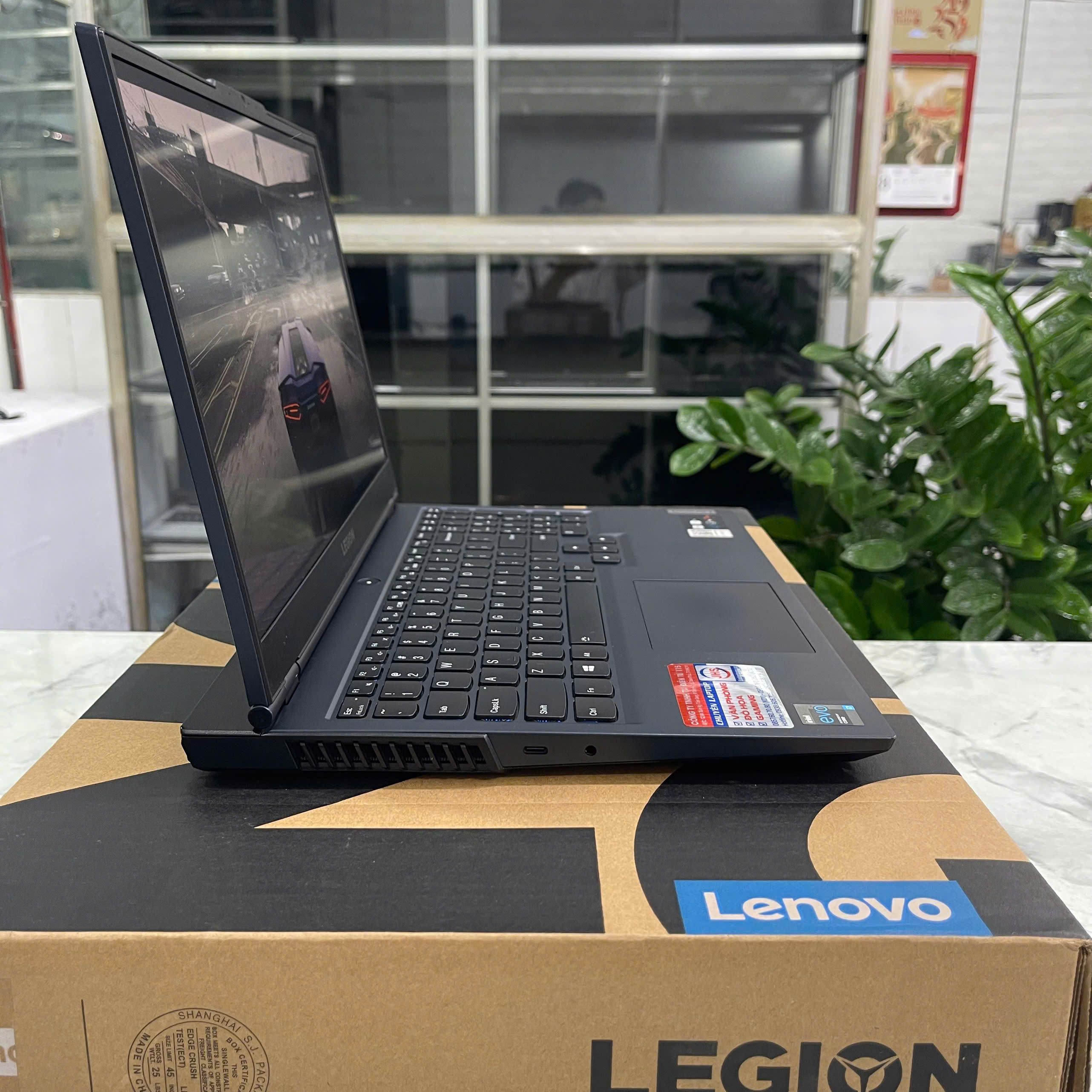 Lenovo Legion 5 15ITH6 Máy LikeNew  Core i7-11800H RAM 16GB/ SSD 512gb/ NVIDIA RTX 3050 Ti 4GB Màn Hình 15.6''Inch IPS 165Hz