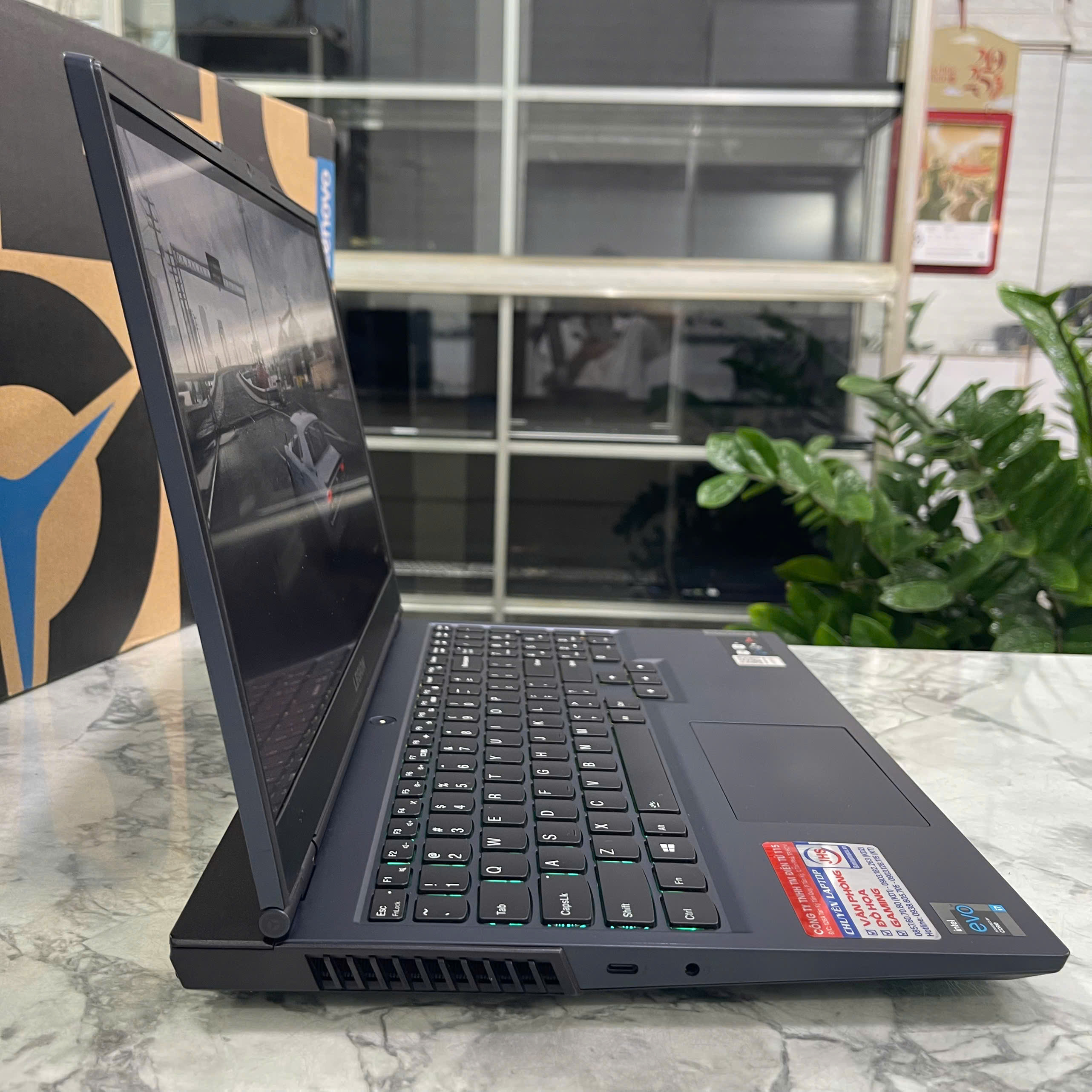 Lenovo Legion 5 15ITH6 Máy LikeNew  Core i7-11800H RAM 16GB/ SSD 512gb/ NVIDIA RTX 3050 Ti 4GB Màn Hình 15.6''Inch IPS 165Hz