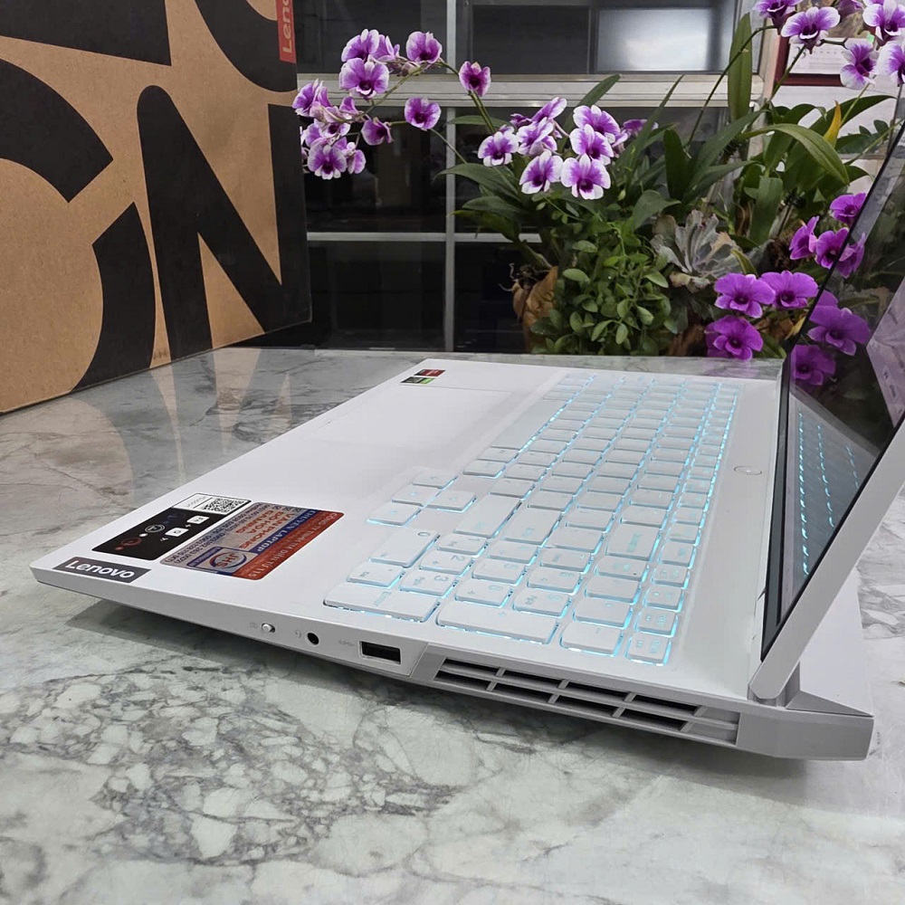  Lenovo Legion 5 Pro 16ARH7H Máy LikeNew - BẢO HÀNH HÃNG RYZEN 7-6800H RAM 16GB SSD 512GB RTX 3060 (6GB) MÀN HÌNH : 16 Inch 2K 165Hz, 100% sRGB