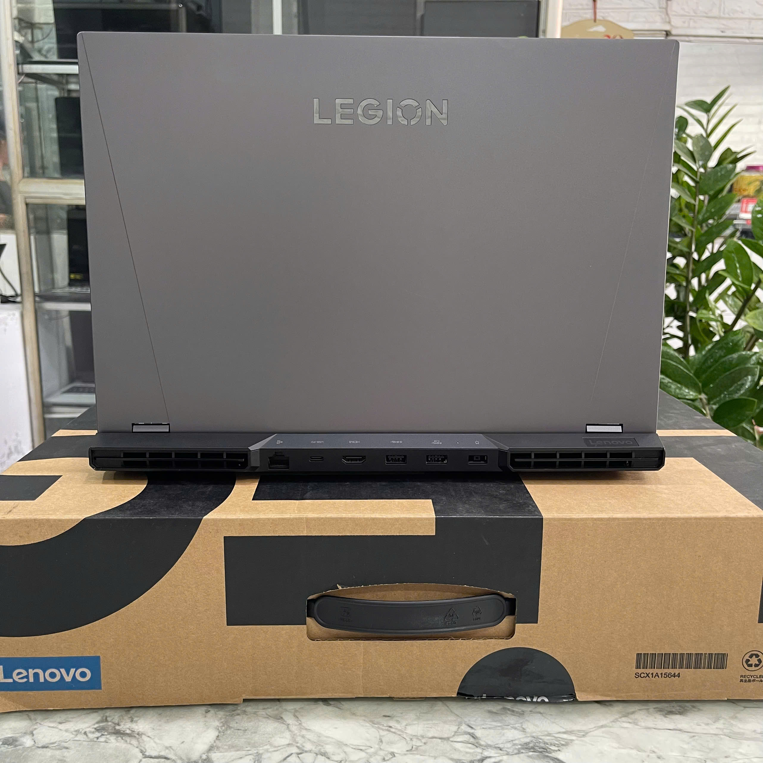 Lenovo Legion 5 Pro 16IAH7 Máy LikeNew Core I7-12700H Ram 16GB Ssd 512GB  RTX 3050Ti Màn Hình : 16 Inch 165Hz 100% sRGB, 500 nits