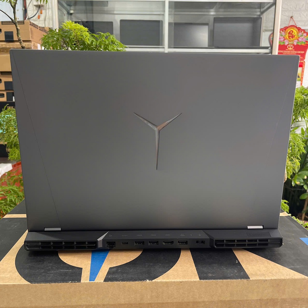 Lenovo Legion 5 Pro R9000P RYZEN 7- 5800H RAM 16GB SSD 512GB RTX 3060 6GB MÀN HÌNH : 16-Inch 2K 165Hz