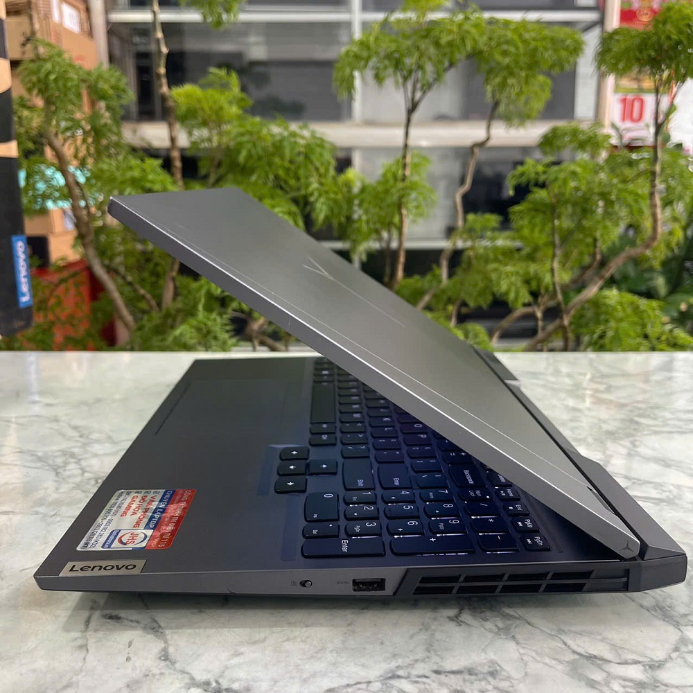 Lenovo Legion 5 Pro R9000P RYZEN 7- 5800H RAM 16GB SSD 512GB RTX 3060 6GB MÀN HÌNH : 16-Inch 2K 165Hz