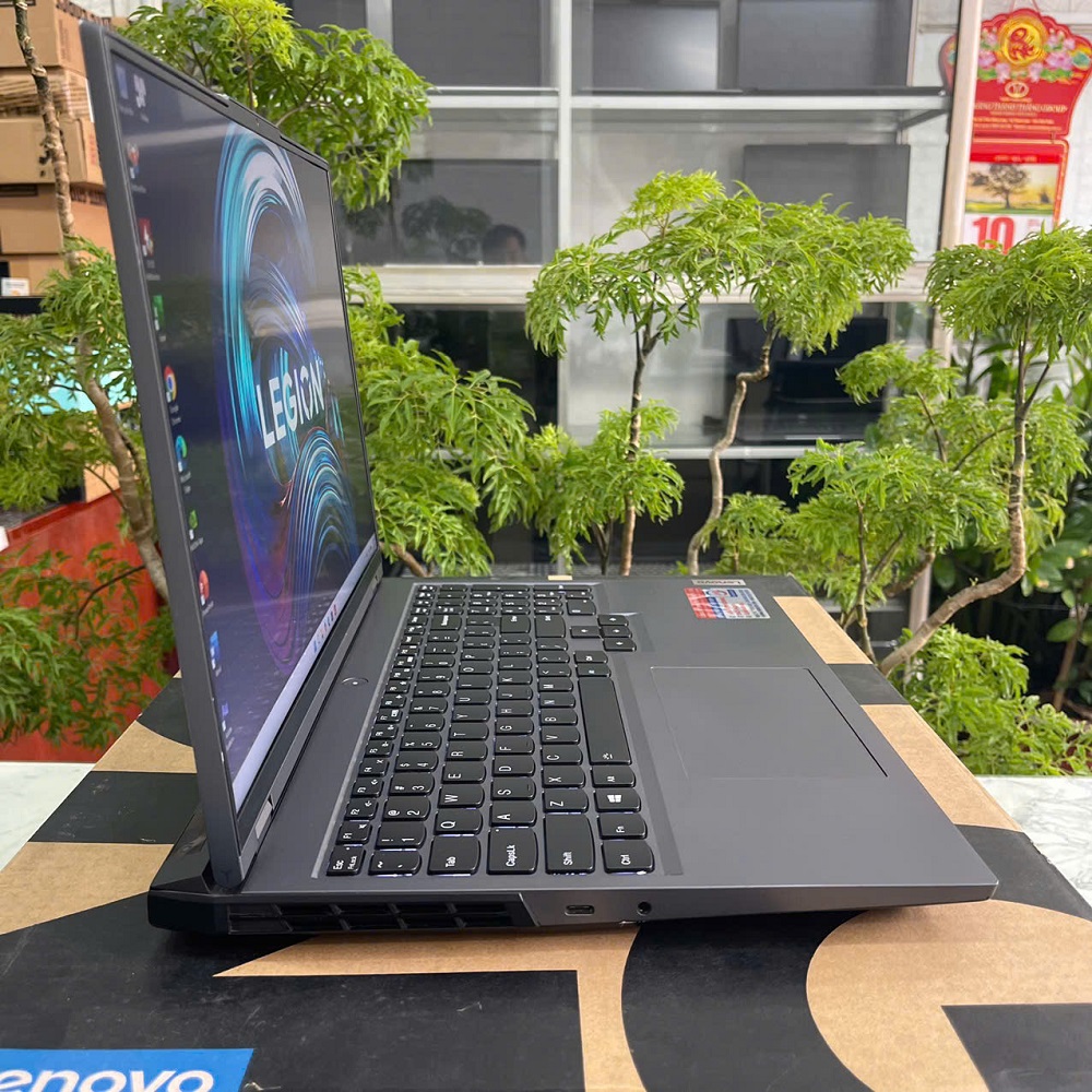 Lenovo Legion 5 Pro R9000P RYZEN 7- 5800H RAM 16GB SSD 512GB RTX 3060 6GB MÀN HÌNH : 16-Inch 2K 165Hz