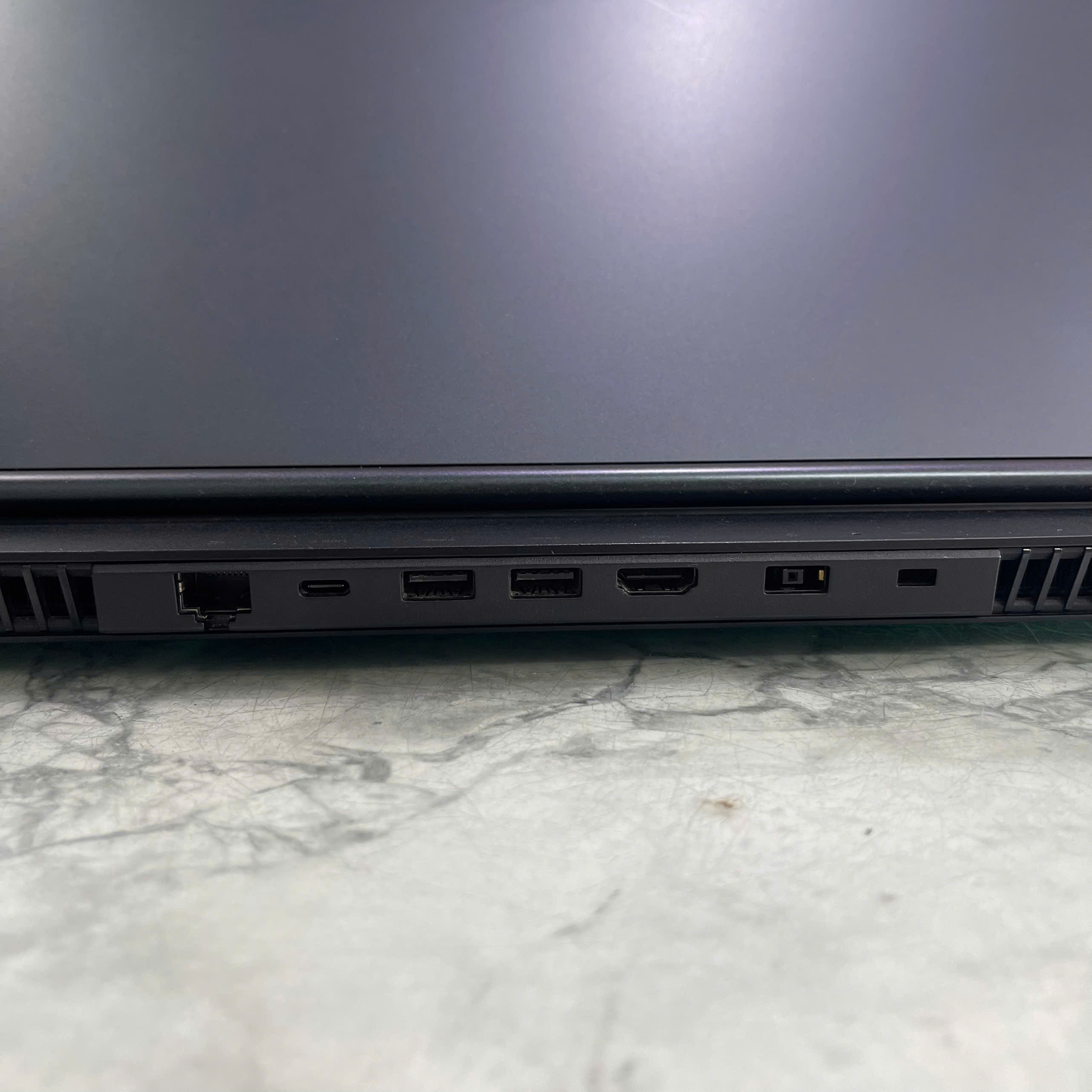 Lenovo Legion 5 Y7000 2020 Core I7-10750H Ram 16GB  Ssd 512GB  GTX 1650 4GB GDDR6 Màn Hình : 15.6 Inch FHD IPS 