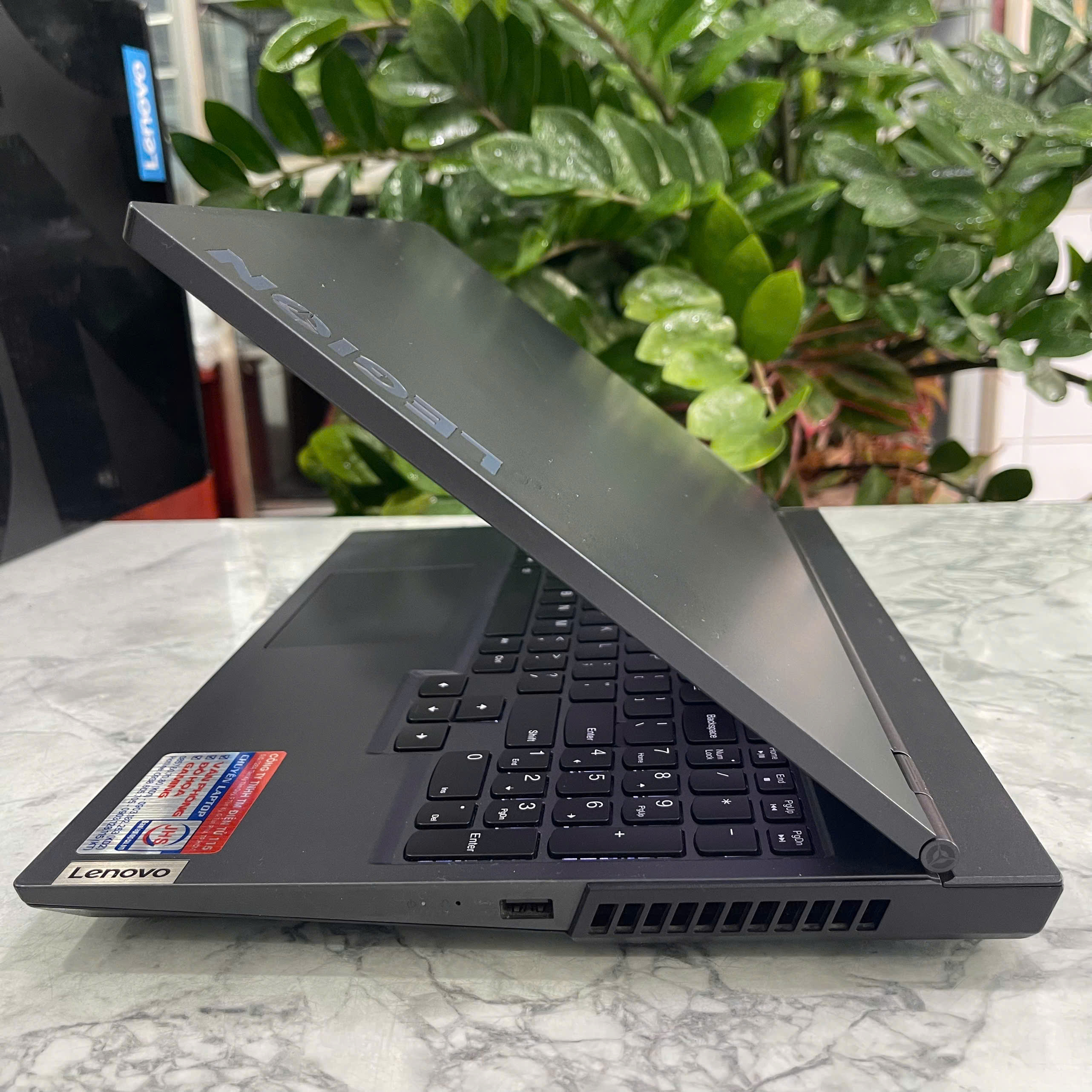 Lenovo Legion 5 Y7000 2020 Core I7-10750H Ram 16GB  Ssd 512GB  GTX 1650 4GB GDDR6 Màn Hình : 15.6 Inch FHD IPS 