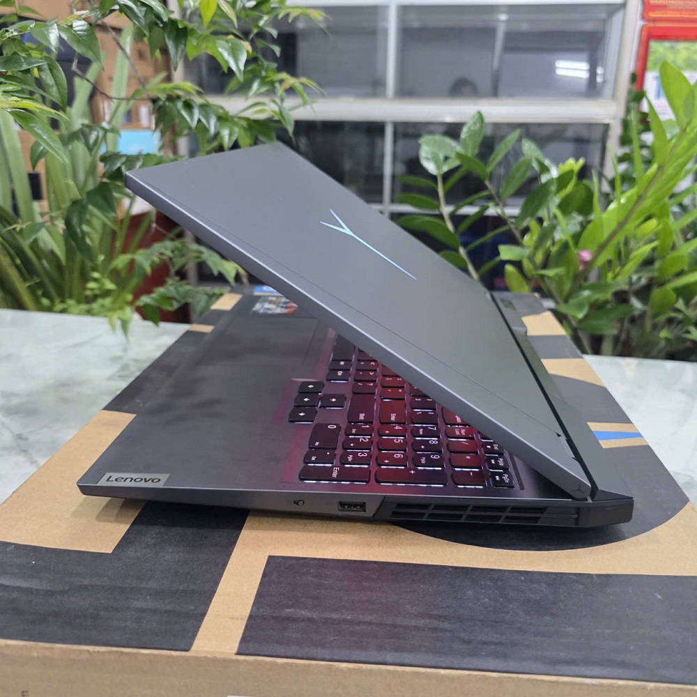 LENOVO LEGION R9000P 2021H RYZEN 7 5800H RAM 16G SSD 512GB NVIDIA RTX 3060 6GB MÀN HÌNH : 16” 2,5K 165Hz