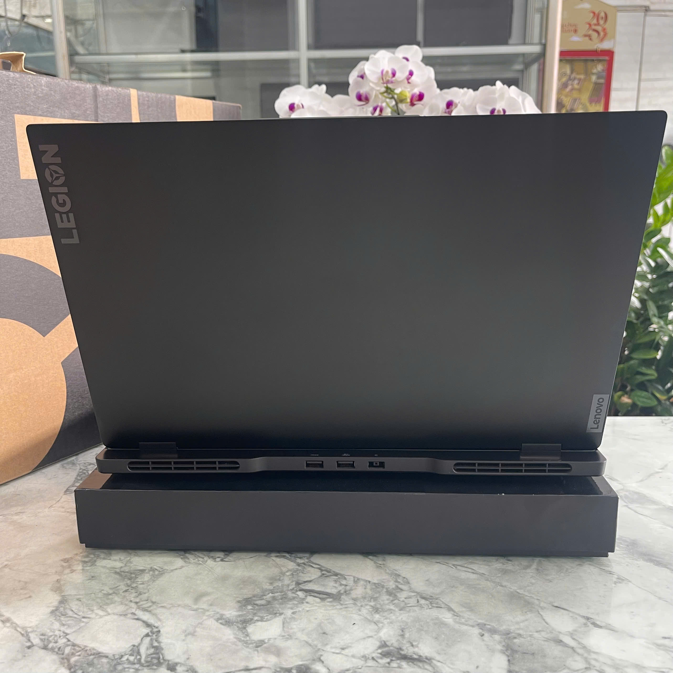 Lenovo  Legion S7 15ACH6 Máy LikeNew Ryzen 7 5800H RAM 16GB SSD  512GB RTX 3060 6GB Màn Hình : 15.6" 4K 60Hz 