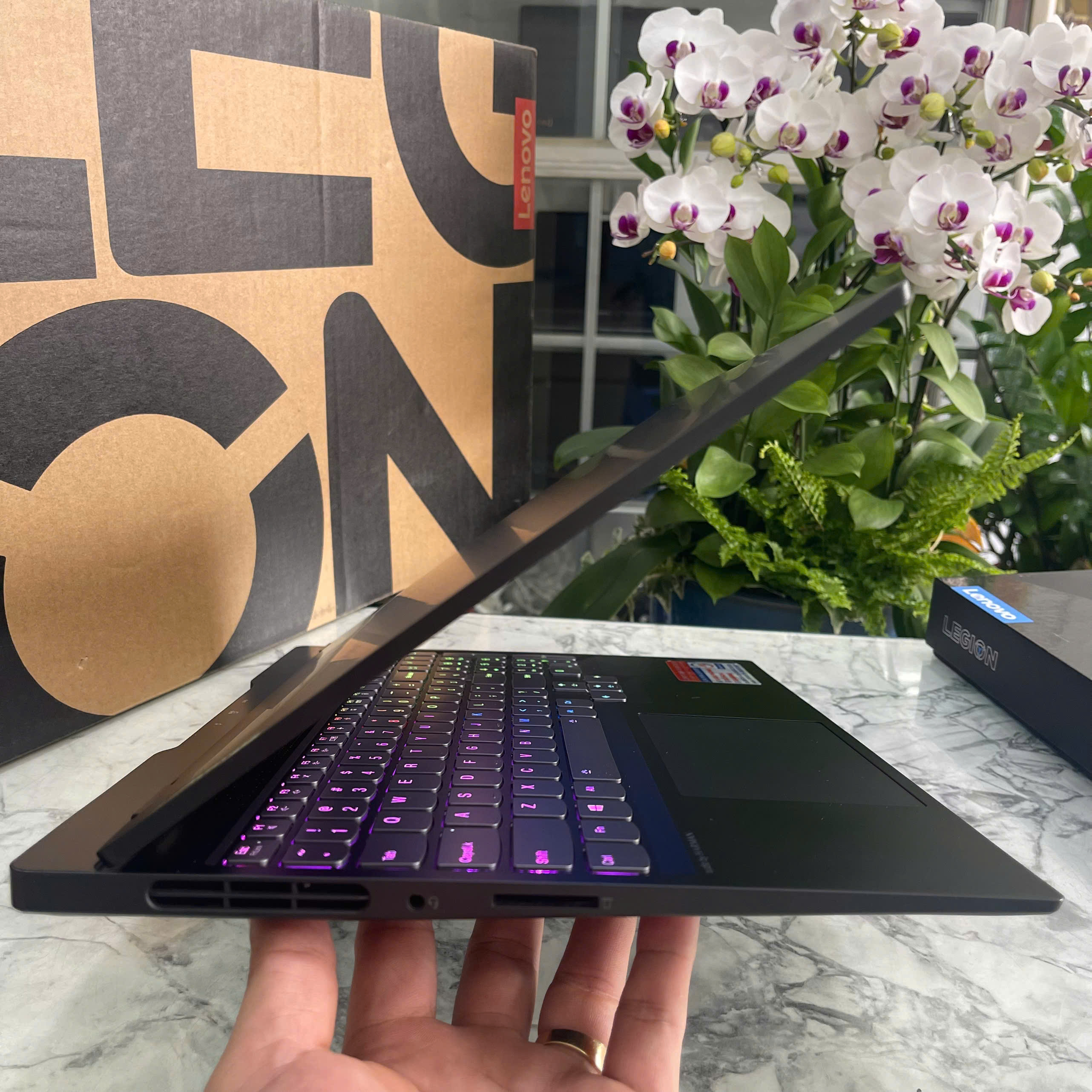 Lenovo  Legion S7 15ACH6 Máy LikeNew Ryzen 7 5800H RAM 16GB SSD  512GB RTX 3060 6GB Màn Hình : 15.6" 4K 60Hz 