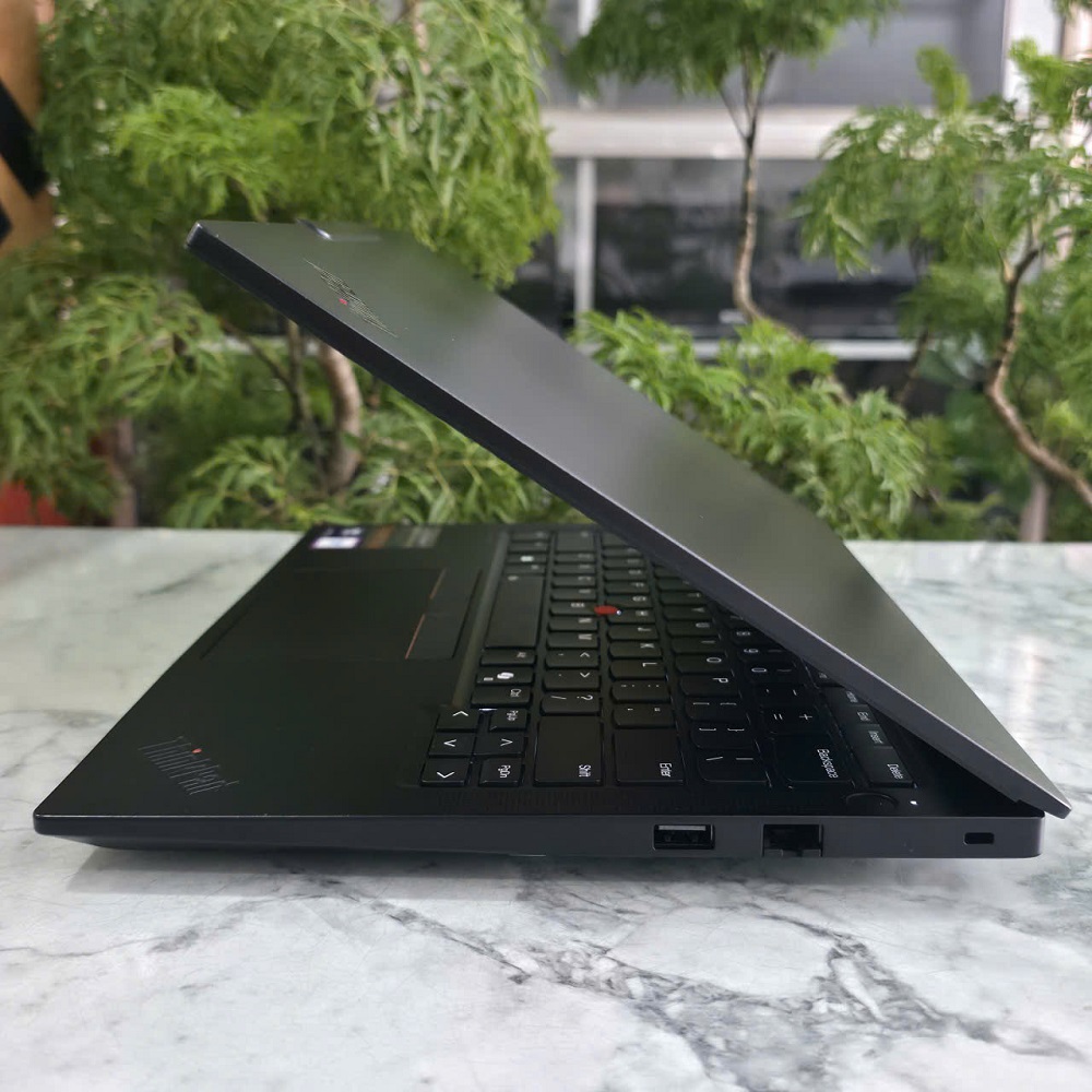 Lenovo ThinkPad E14 Gen 7 CORE Ultra 5 225U RAM 16GB SSD 512GB MÀN HÌNH : 14 INCH WUXGA