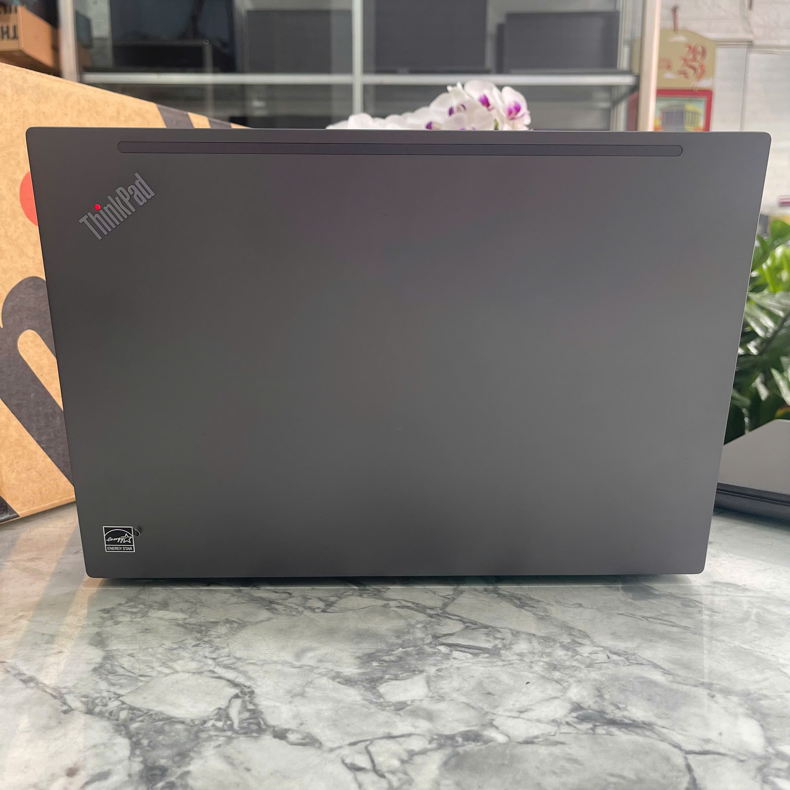 Lenovo ThinkPad T14 Gen 2 Máy Like New  Core I5-1145G7 RAM 16GB SSD 256GB MÀN HÌNH : 14 Inch FullHD Touch 