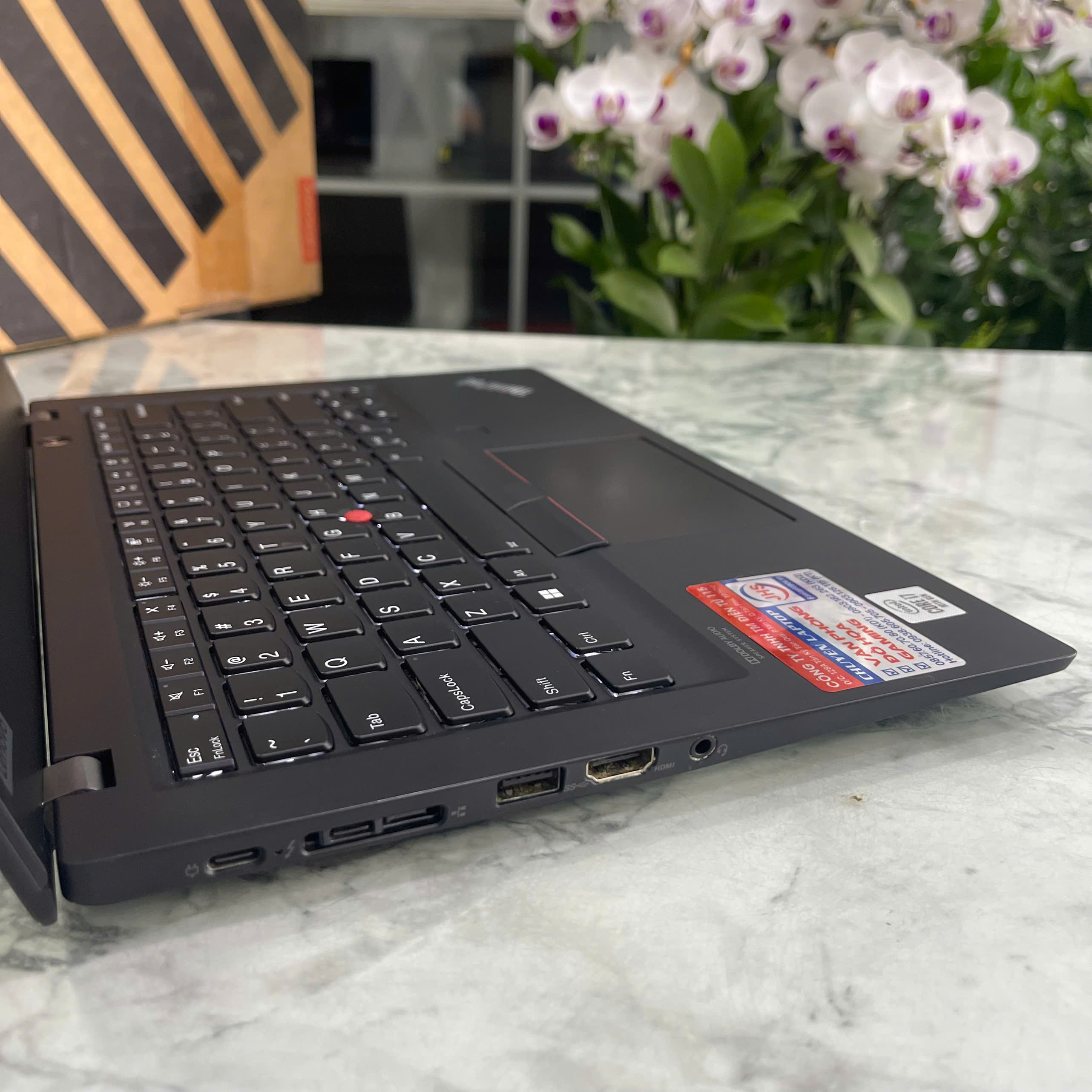 Lenovo Thinkpad T14s Gen 1  CORE I7 -10610U RAM 16GB SSD 256GB MÀN HÌNH : 14.0 Inch FHD IPS