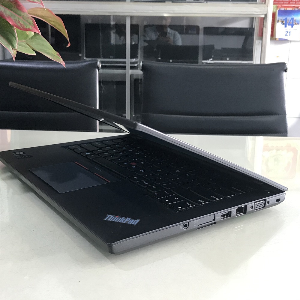 Lenovo Thinkpad T450s I5-5300U Ram 8gb SSD 256Gb Màn hình 14 inch