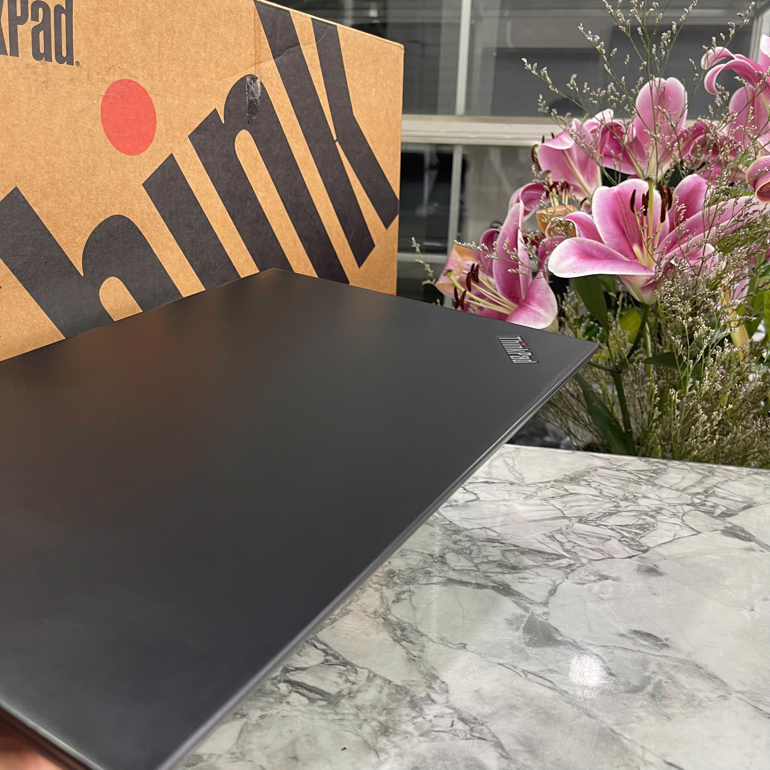 Lenovo ThinkPad T490S Core I7 8665U Ram 16GB Ssd 256GB Màn Hình : 14.0 Inch FHD IPS