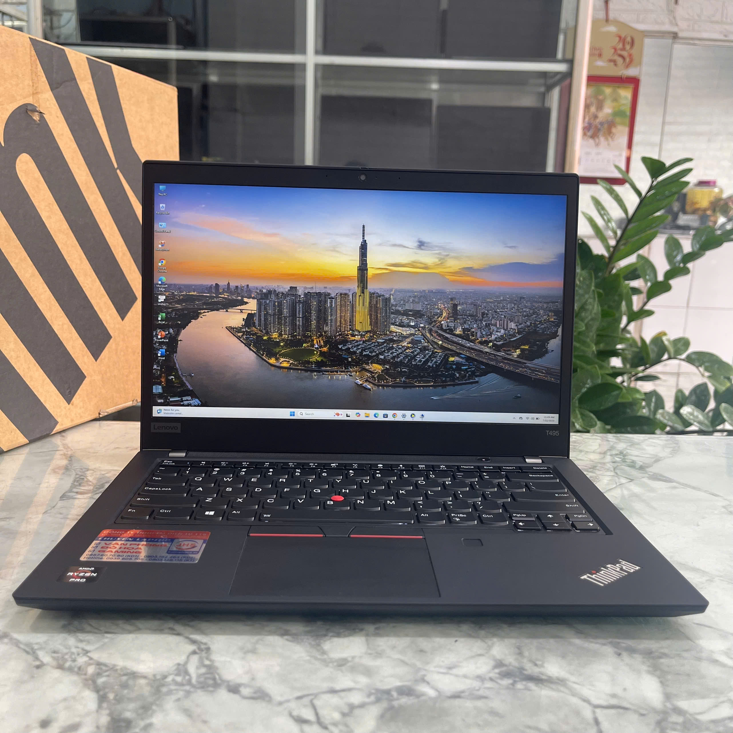 Lenovo ThinkPad T495 Máy Like New Ryzen™ 5 Pro 3500U Ram 8gb Ssd 2556gb Màn Hình : 14.0 Inch FHD IPS
