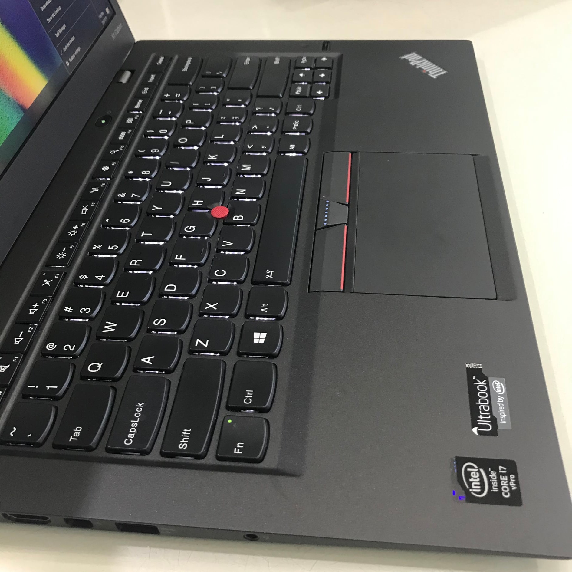 Lenovo Thinkpad X1 Carbon Gen 3 Core I7-5600U Ram 8gb Ssd 256gb  Màn 14.0'' Inch FHD