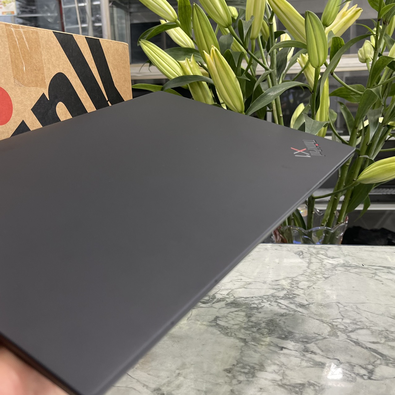 Lenovo ThinkPad X1 Carbon Gen 9 Máy Like New  Core I7-1185G7  SSD 1.000 GB RAM 16GB Màn Hình 14..0''Inch IPS Touch 