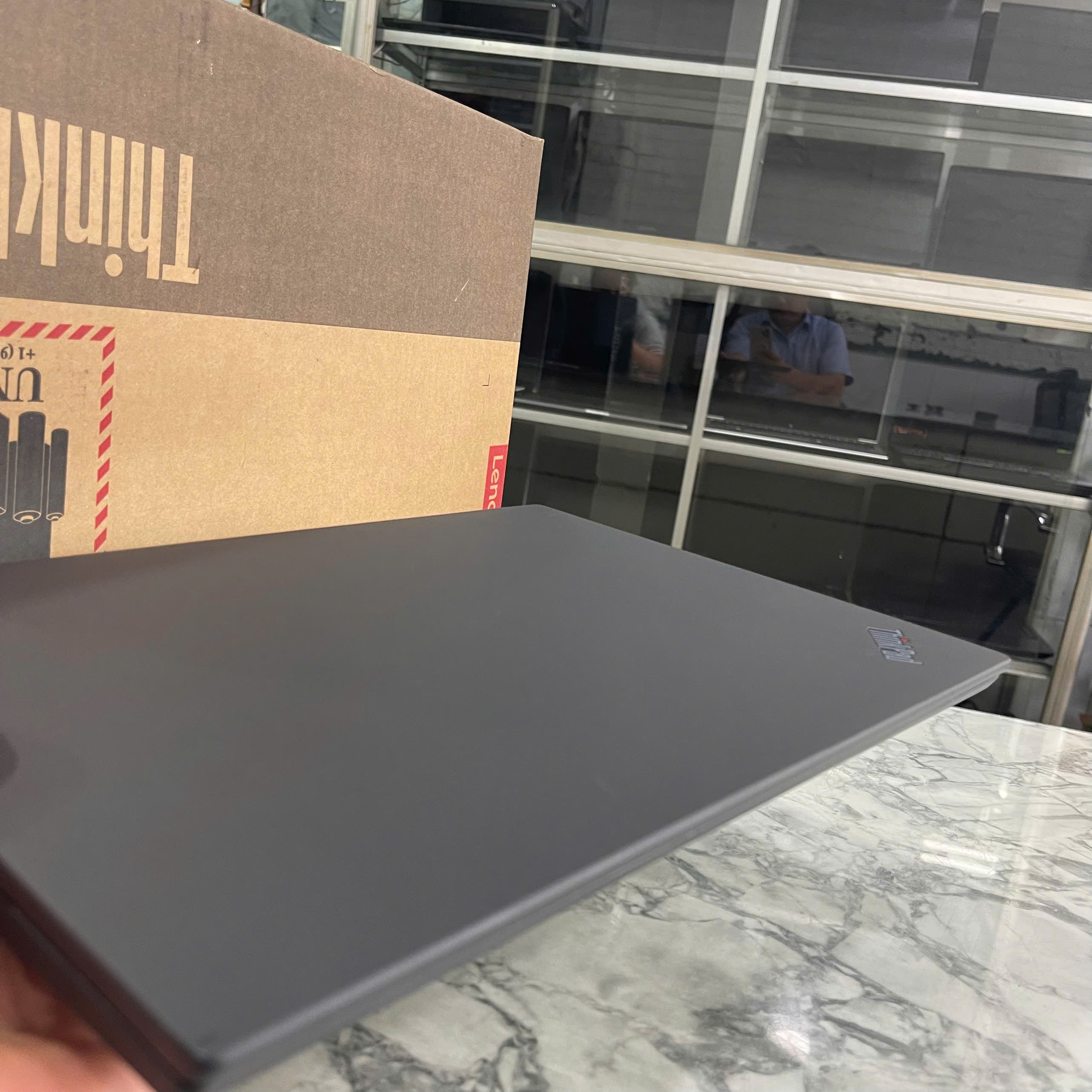 Lenovo ThinkPad X13 Gen 2 Core I5-1135G7 Ram 8GB Ssd 512GB Màn hình : 13" FHD+