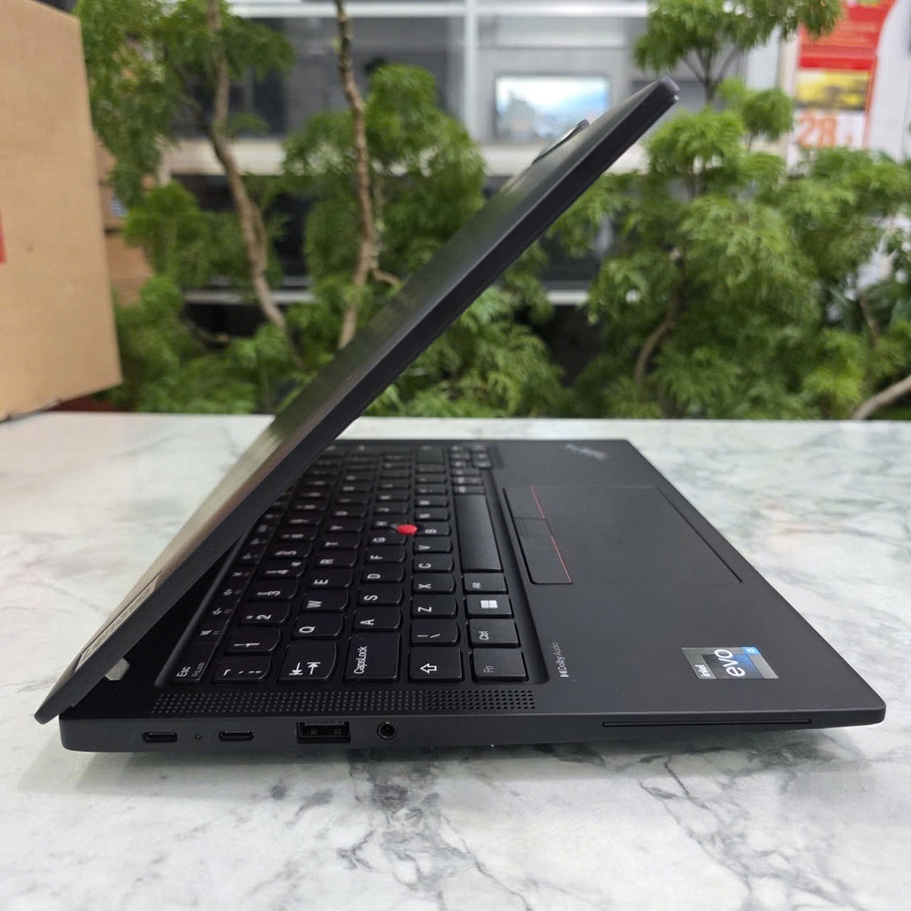 Lenovo ThinkPad X13 Gen 4 CORE I5-1335U RAM 8GB SSD 256GB MÀN HÌNH : 13.3 Inch WUXGA