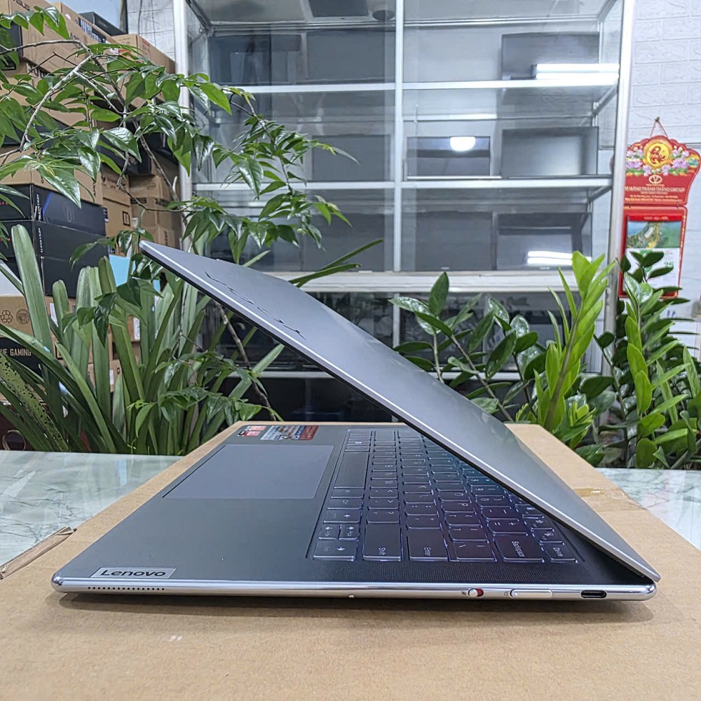 LENOVO YOGA Air 14s APU8 RYZEN 7 7840S RAM 32GB SSD 512GB MÀN HÌNH : 14.5 Inch OLED 2.9K Touch 90Hz