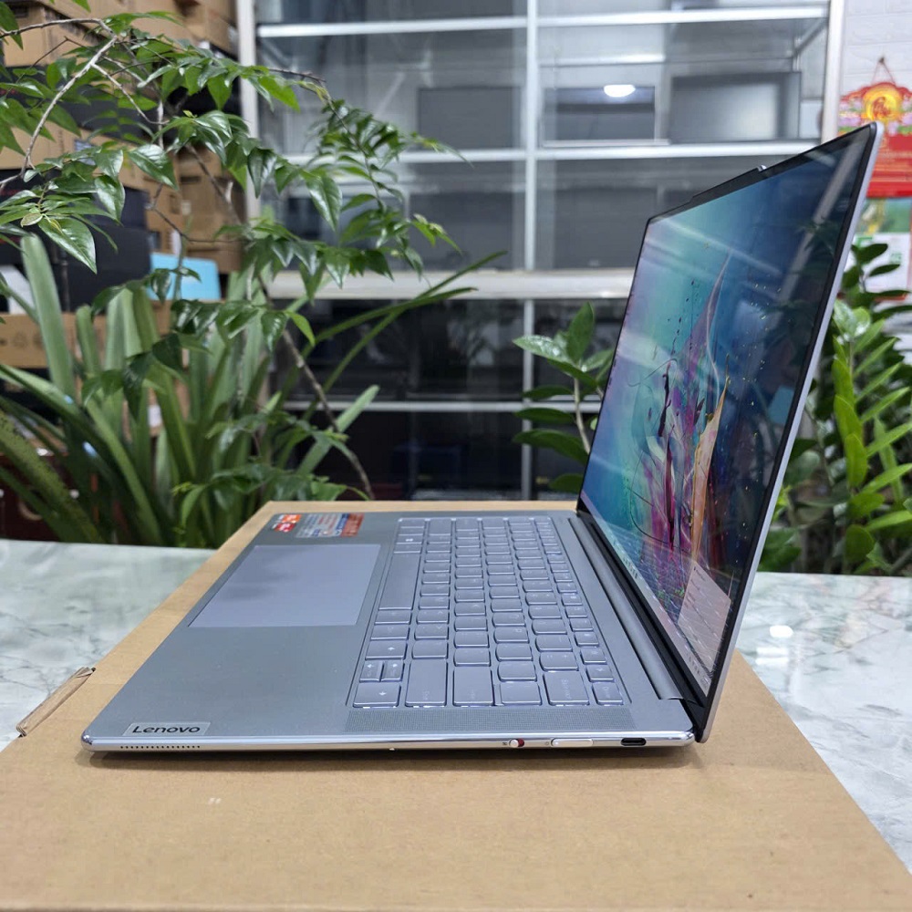 LENOVO YOGA Air 14s APU8 RYZEN 7 7840S RAM 32GB SSD 512GB MÀN HÌNH : 14.5 Inch OLED 2.9K Touch 90Hz