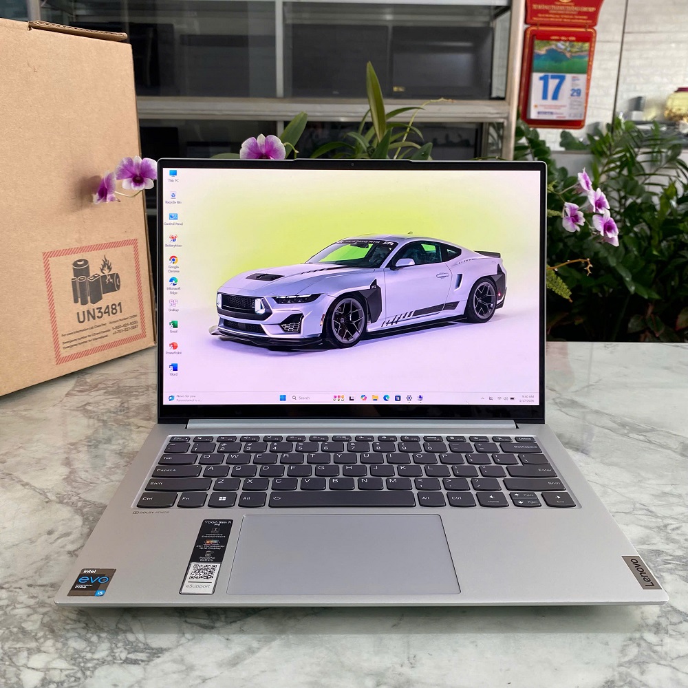 Lenovo YOGA Slim 7 Pro 14IHU5 Core I5-11300H RAM 16GB SSD 512GB Màn Hình 14 Inch 2.8K OLED 