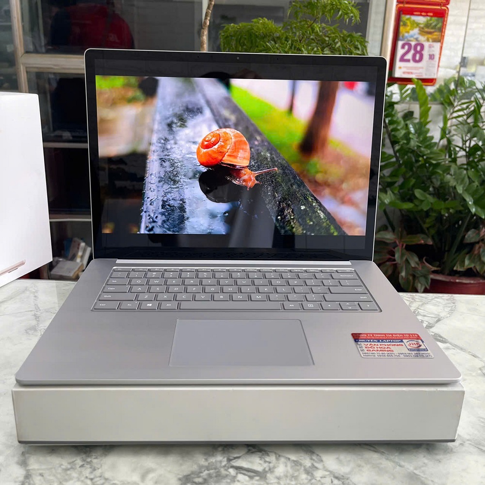 Microsoft Surface Laptop 4 CORE I7-1185G7 RAM 16GB SSD 512GB MÀN HÌNH : 15" Inch 2K Touch Screen