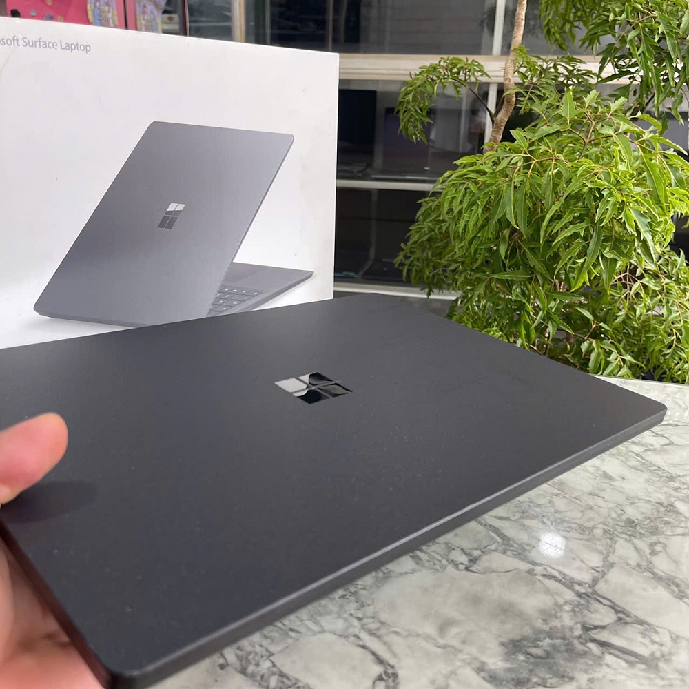 Microsoft Surface Laptop 4 CORE I7-1185G7 RAM 16GB SSD 512GB MÀN HÌNH : 13'5 Inch 2K 