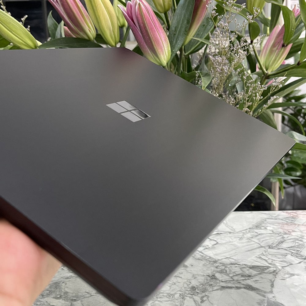 Microsoft Surface Laptop 5 Intel Evo CORE I7-1265U RAM 16GB SSD 512GB MÀN HÌNH : 13.5" Inch QHD Touch Screen