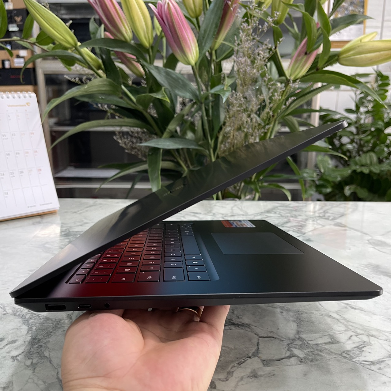 Microsoft Surface Laptop 5 (Máy Likenew , Mới Sạc Vài Lần) Intel Evo Core I7-1255U  Ram 16gb Ssd 512gb Màn Hình 15" Inch 2K Touch Screen
