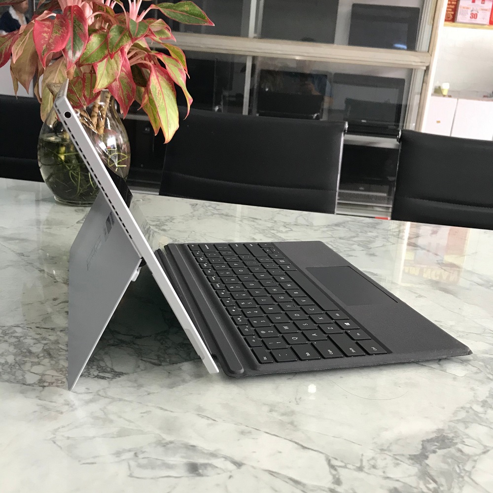 Microsoft Surface Pro 4 Core I7-6600U Ram 8GB Ssd 256GB 2K Cảm ứng (Đã lên Màn Pro5) Tặng Phím 