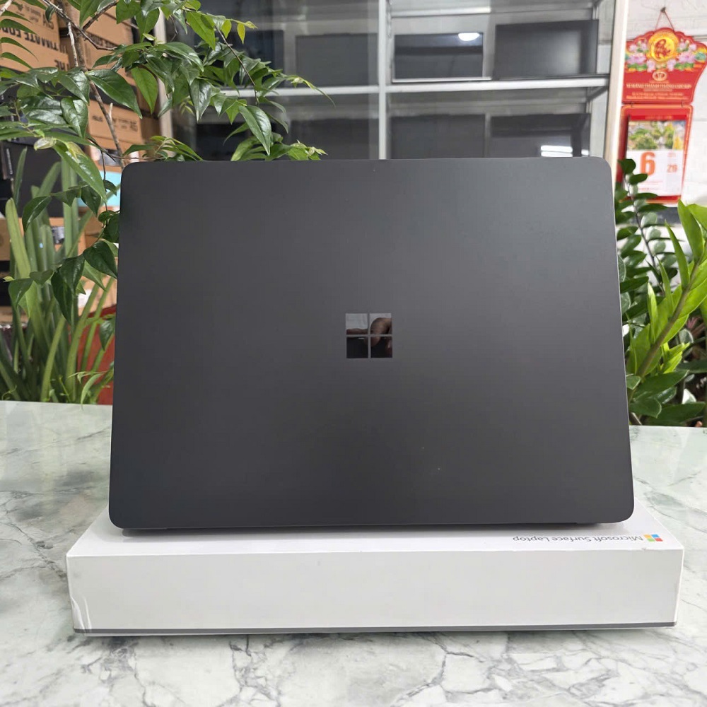Mircosoft Surface Laptop 7 Snapdragon® X Plus (10 Core) RAM 16GB SSD 512GB MÀN HÌNH : 13.8 INCH 2K Touch