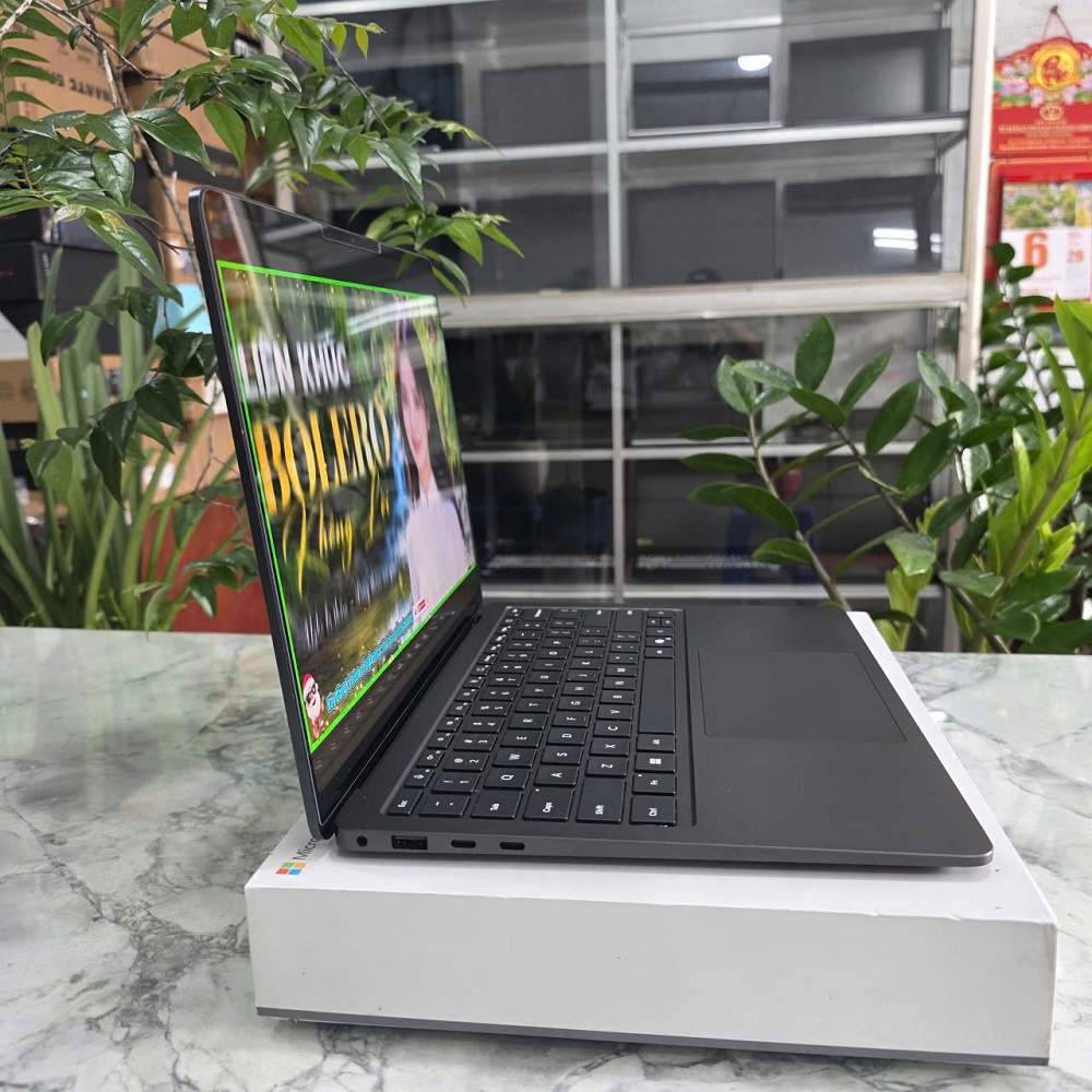 Mircosoft Surface Laptop 7 Snapdragon® X Plus (10 Core) RAM 16GB SSD 512GB MÀN HÌNH : 13.8 INCH 2K Touch