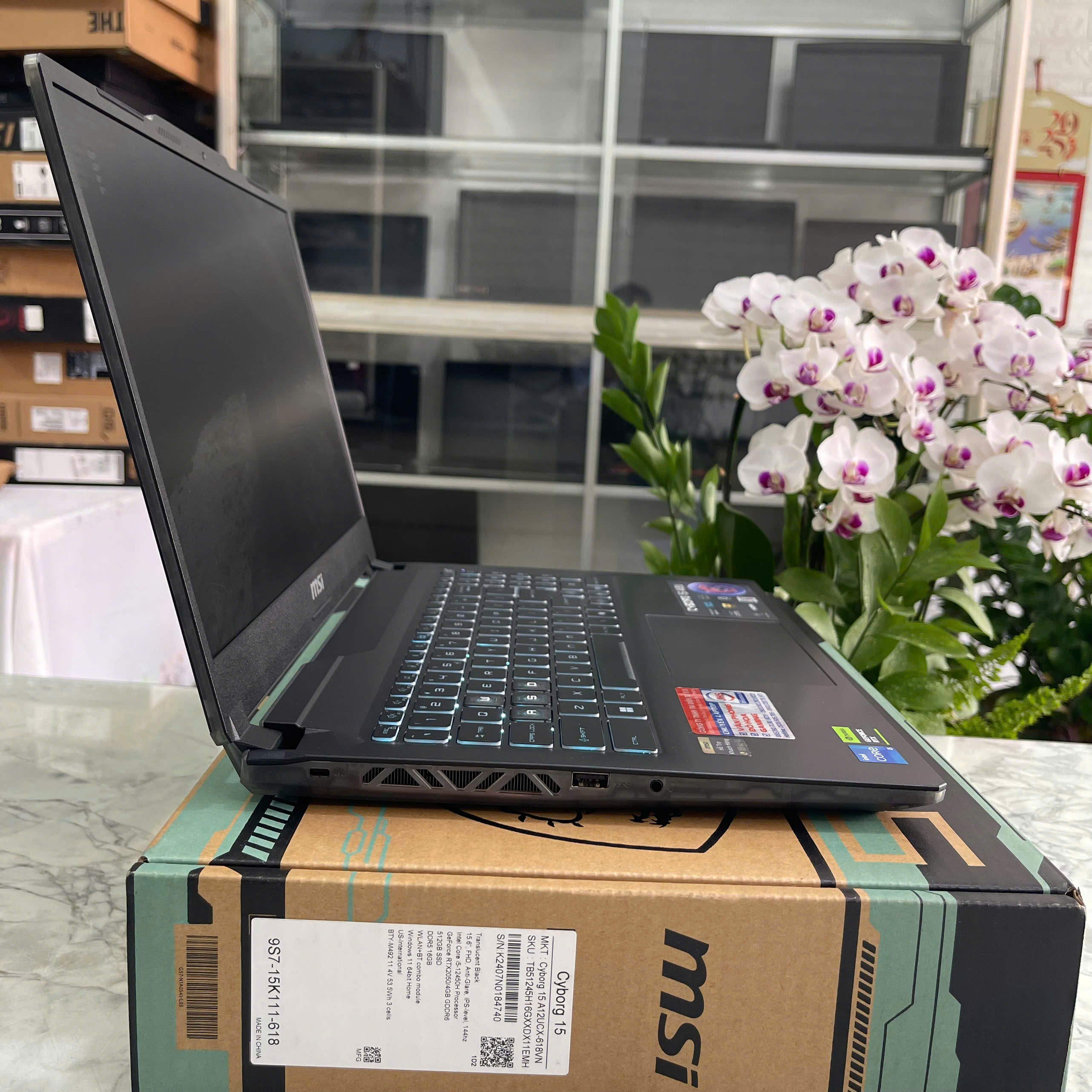 MSI Cyborg 15 A12UCX (BẢO HÀNH HÃNG 4 NĂM) Core I5-12450H RAM 16GB SSD 512GGB RTX 2050 4GB MÀN HÌNH : 15.6 Inch FHD IPS 144Hz