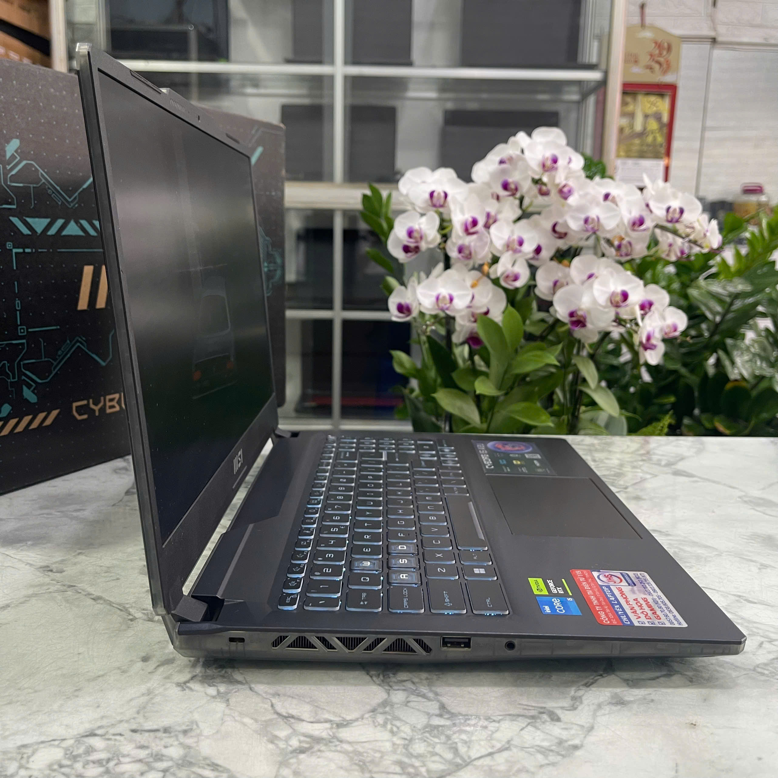 MSI Cyborg 15 A12UCX Máy Like New Core I5-12450H RAM 16GB SSD 512GGB RTX 2050 4GB MÀN HÌNH : 15.6 Inch FHD IPS 144Hz